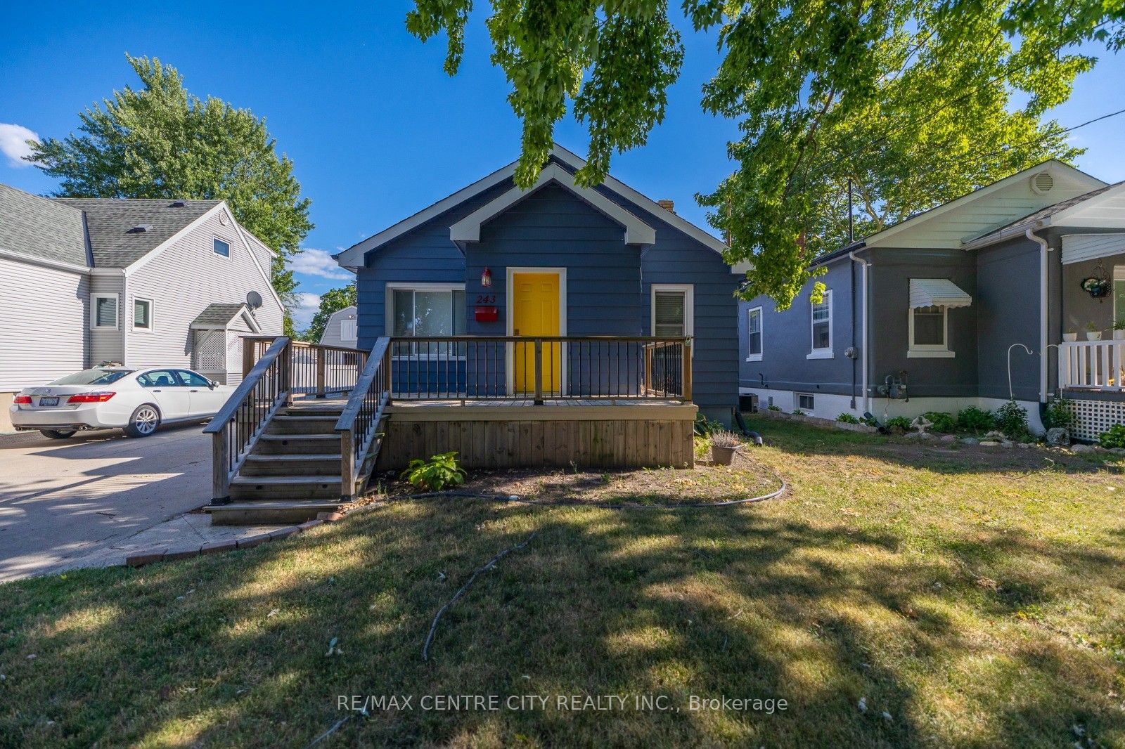 243 Kathleen Ave Property Photo