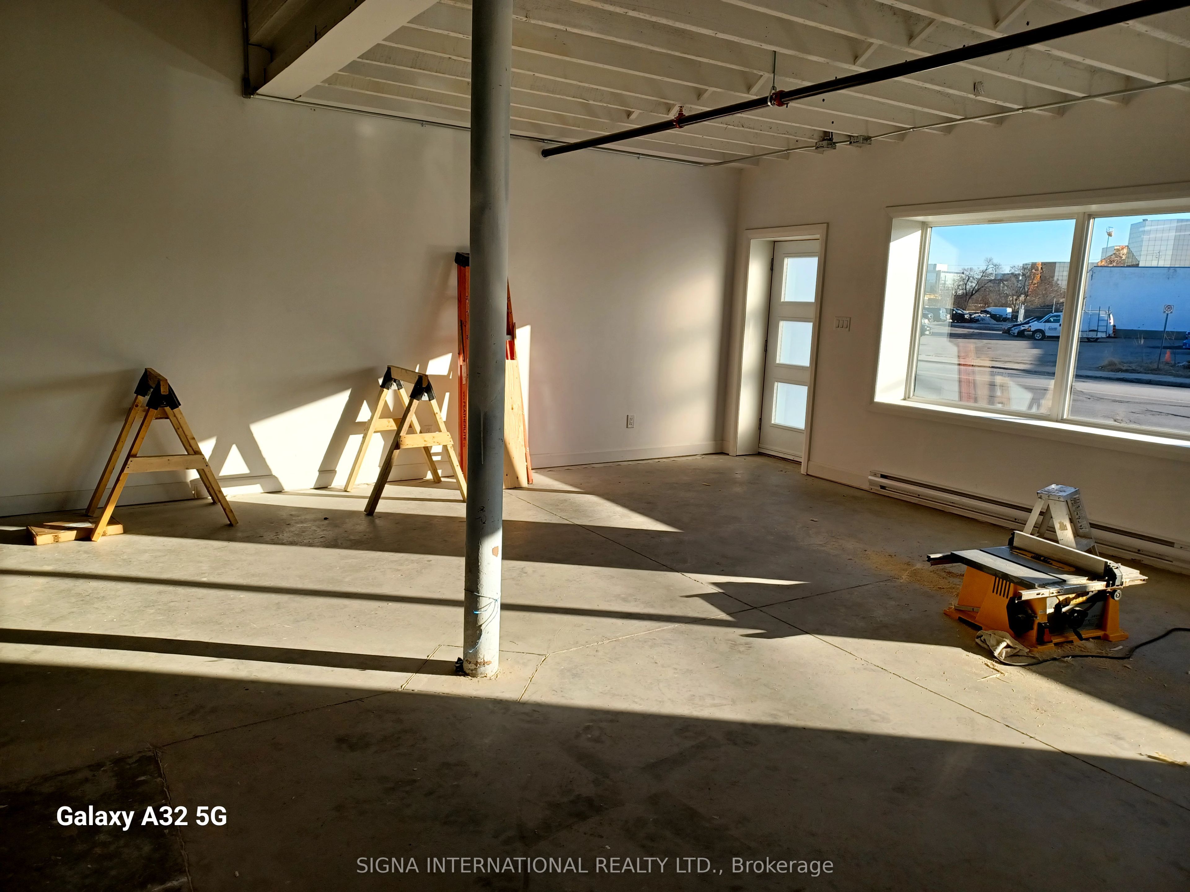 864 Clyde Avenue Property Photo 7