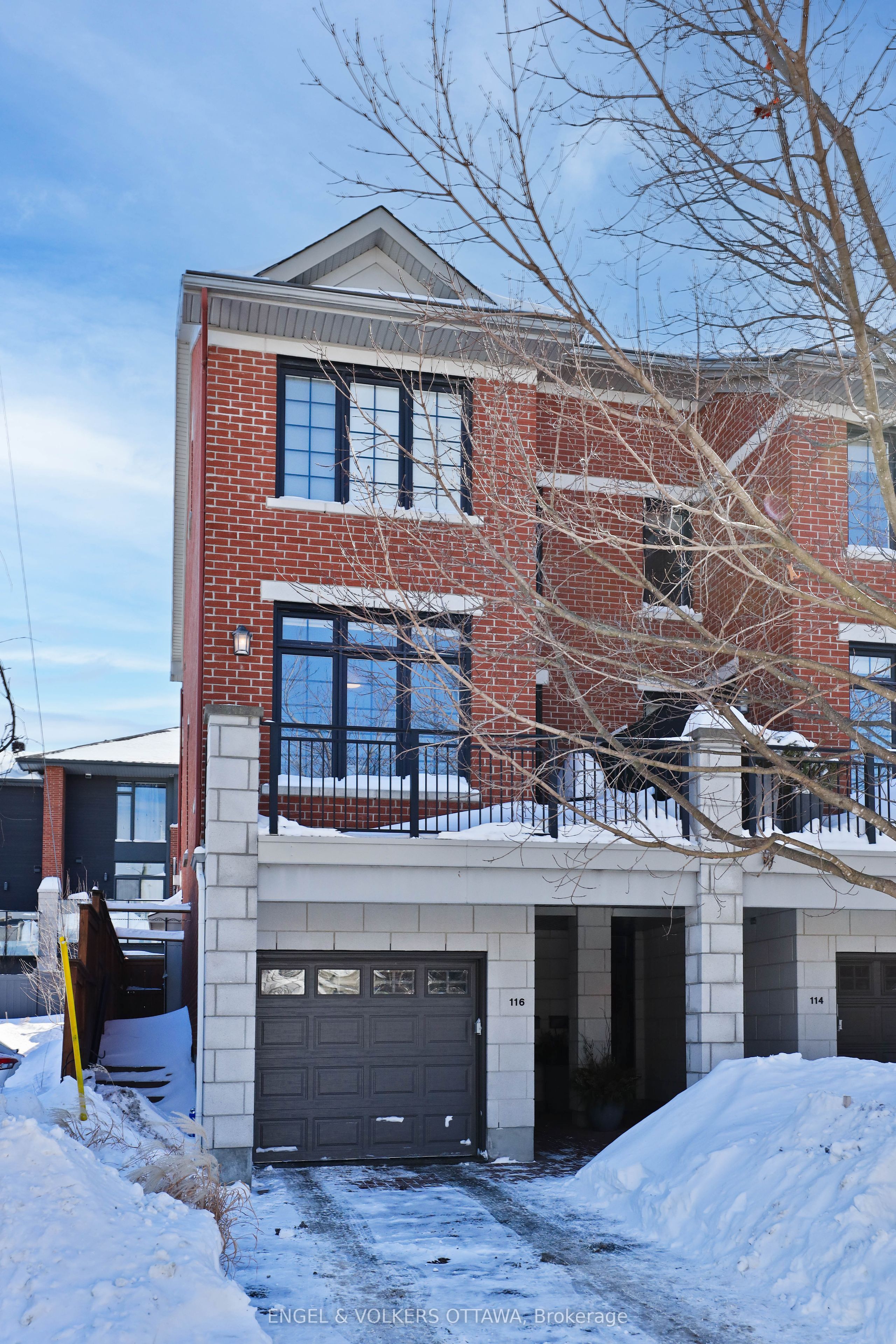 Ottawa Real Estate Listings Main Image
