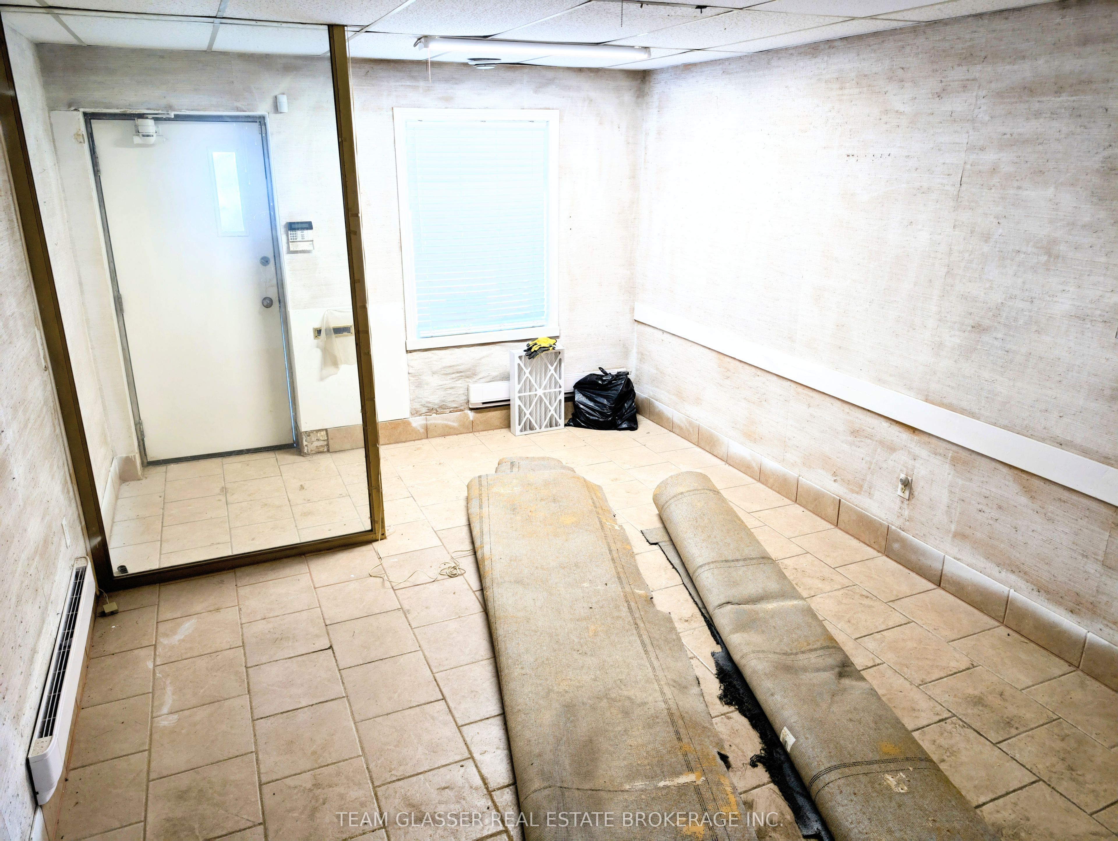 693 Hale Street Property Photo 3