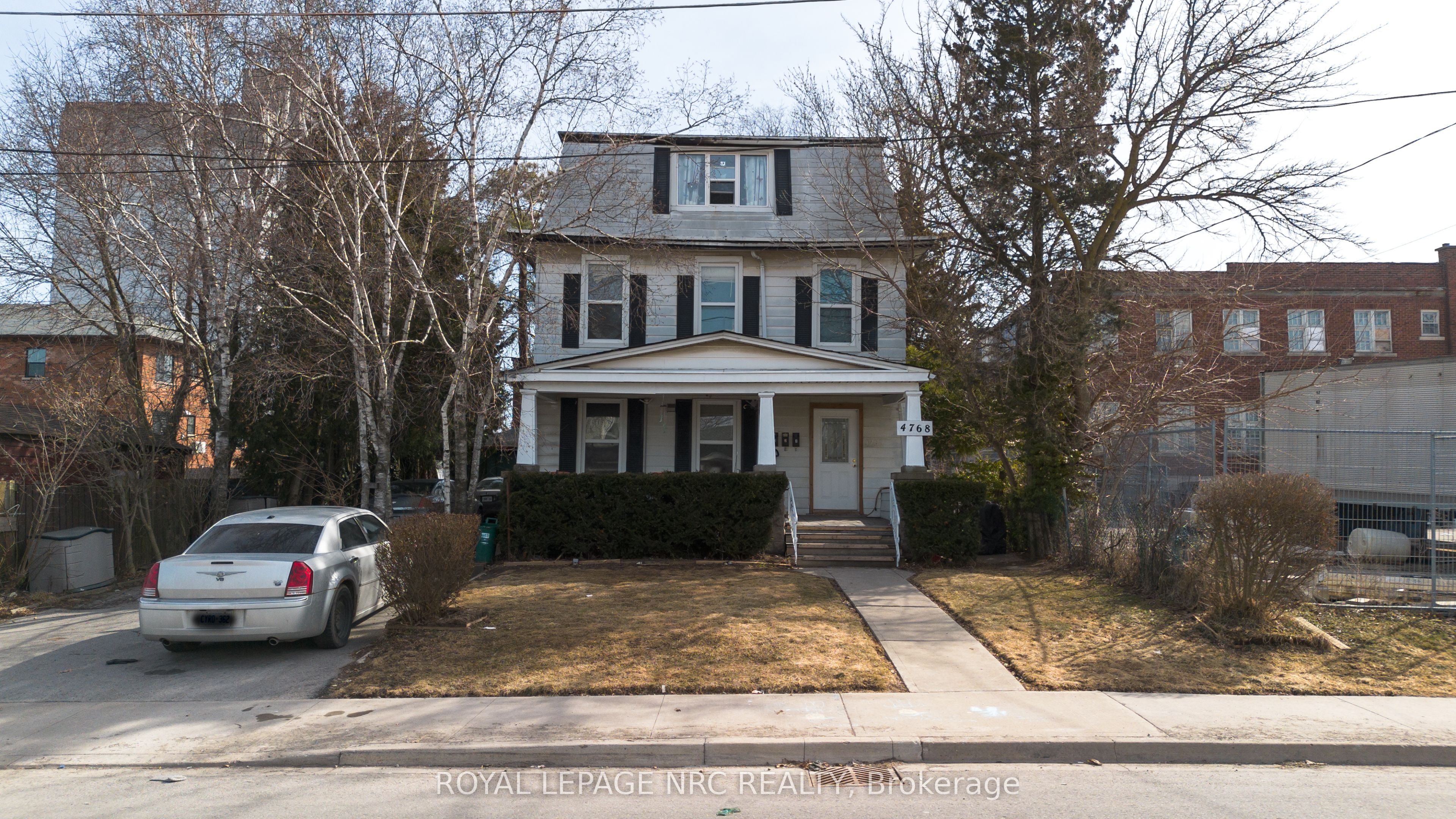 4768 Crysler Avenue Property Photo 11