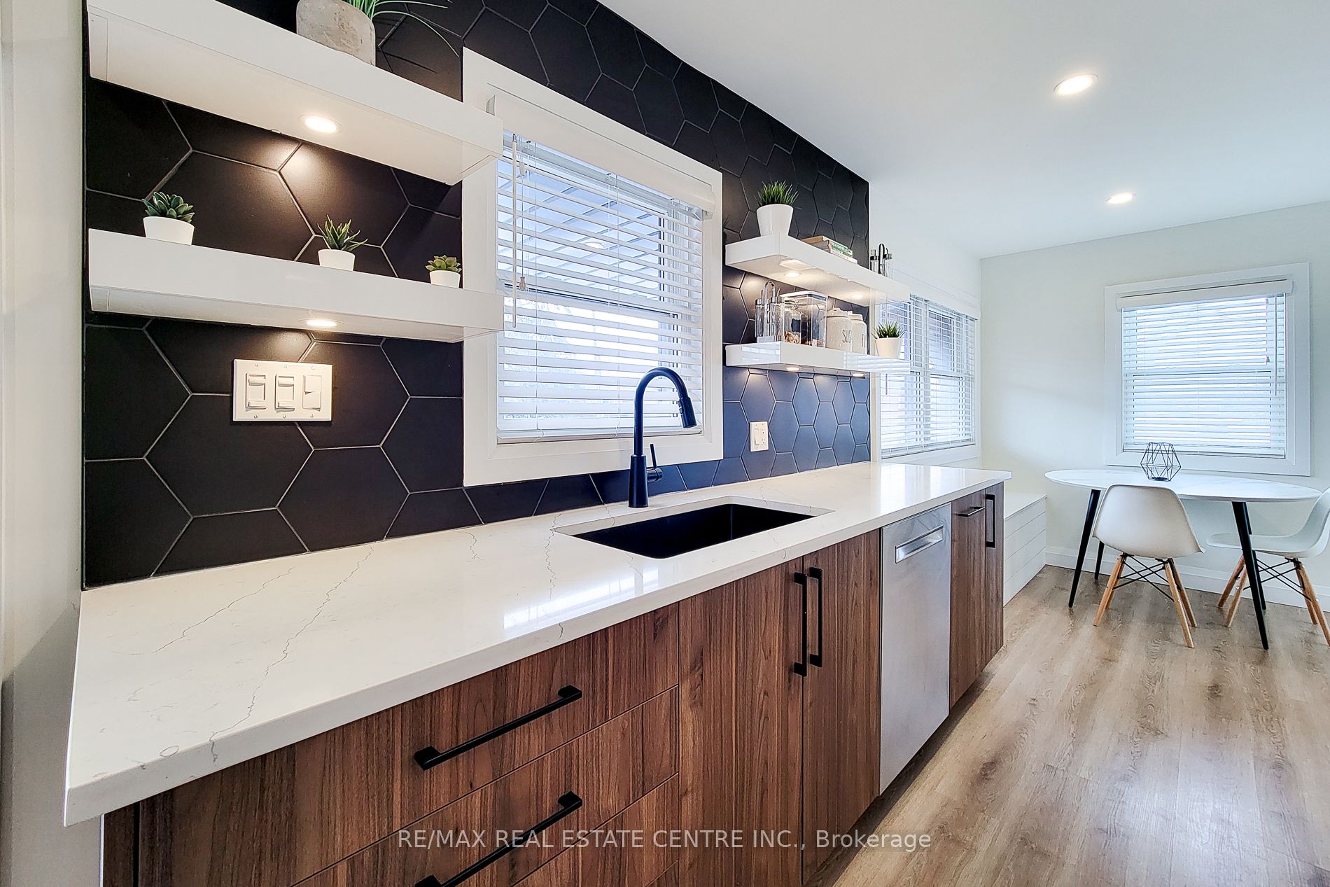 38 Stewart Street Property Photo 17
