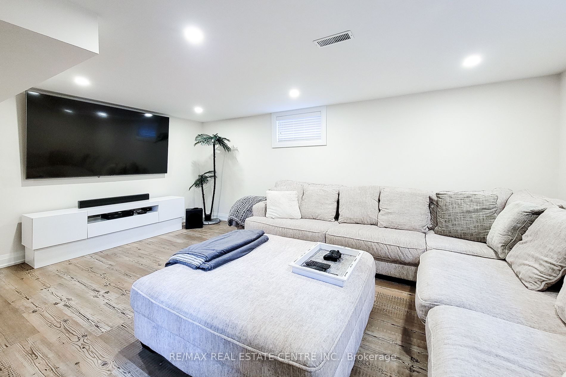 38 Stewart Street Property Photo 36