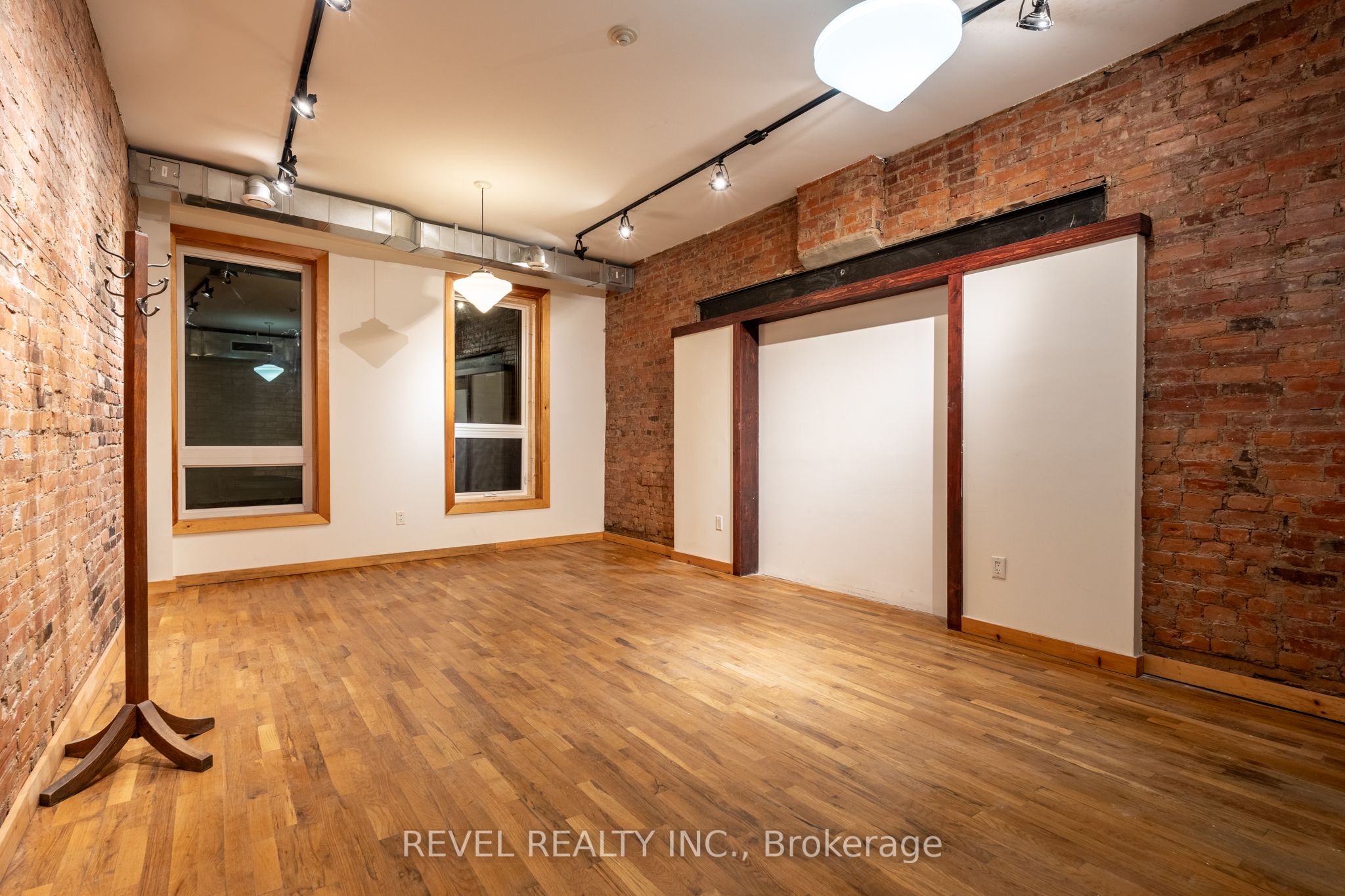 197 James Street Property Photo 27