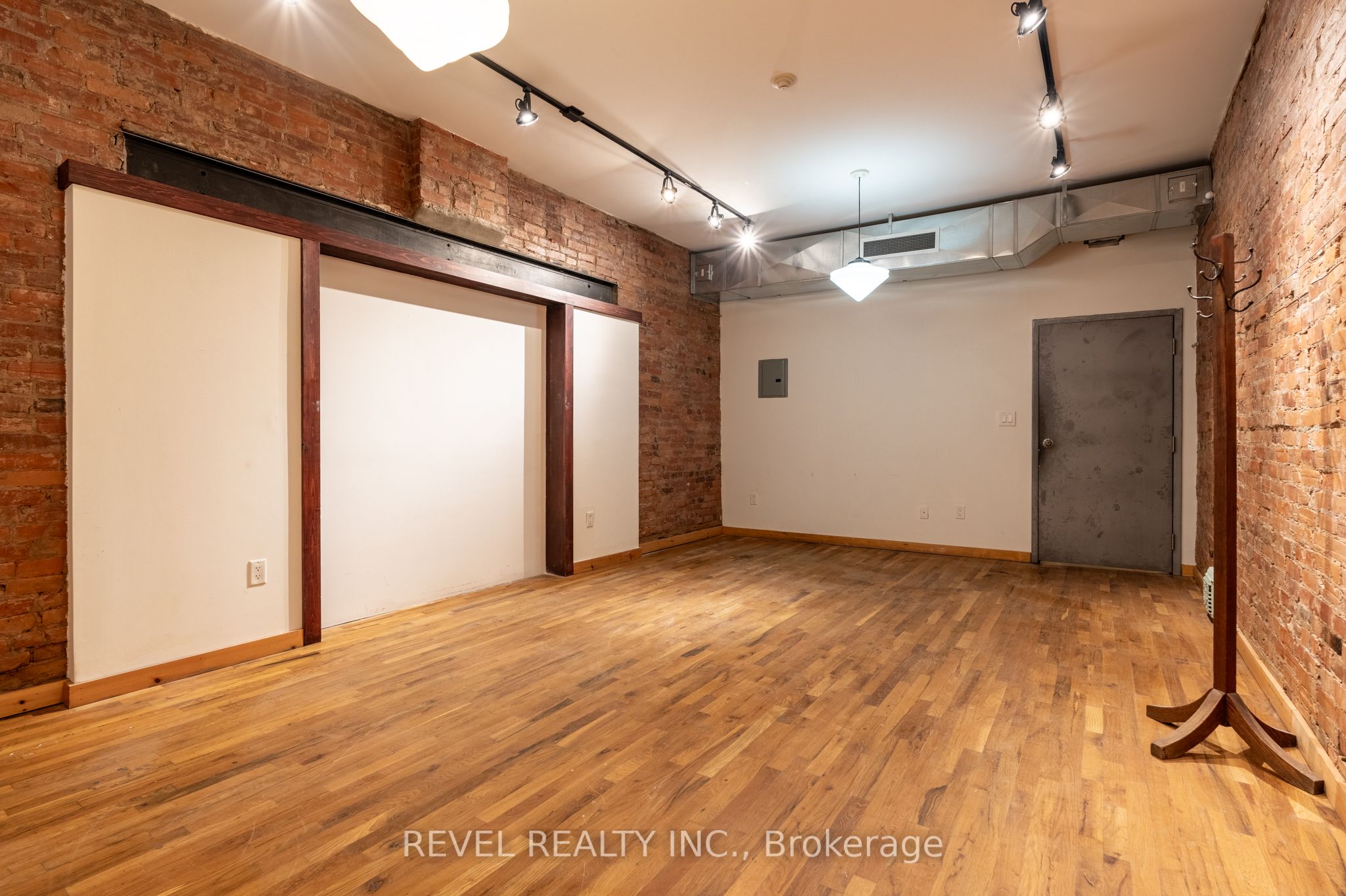 197 James Street Property Photo 30