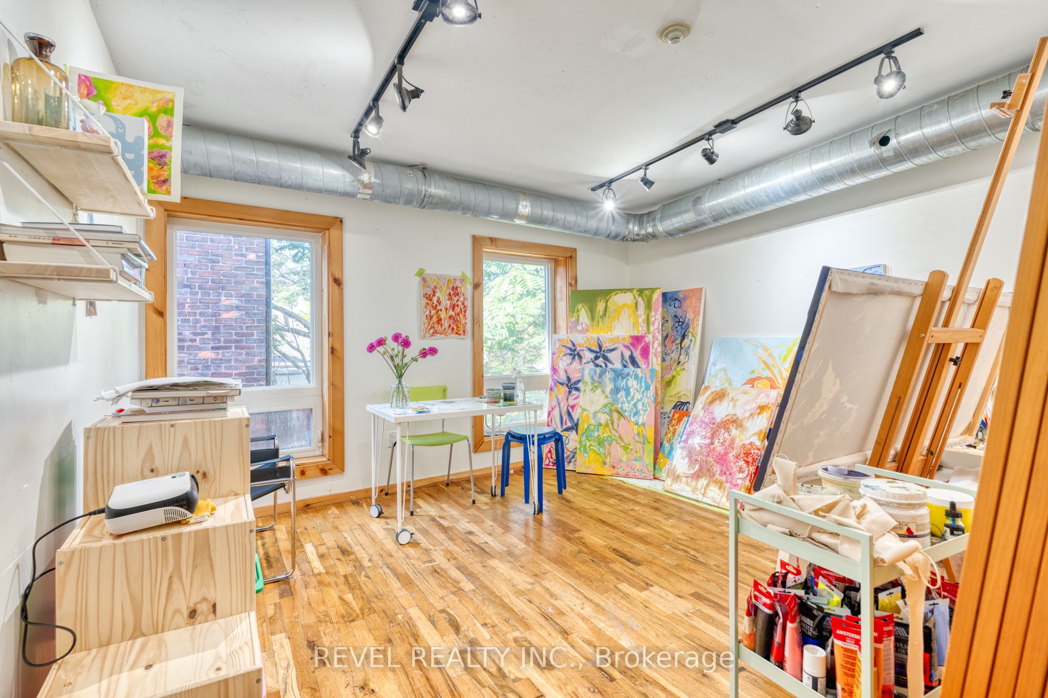 197 James Street Property Photo 46