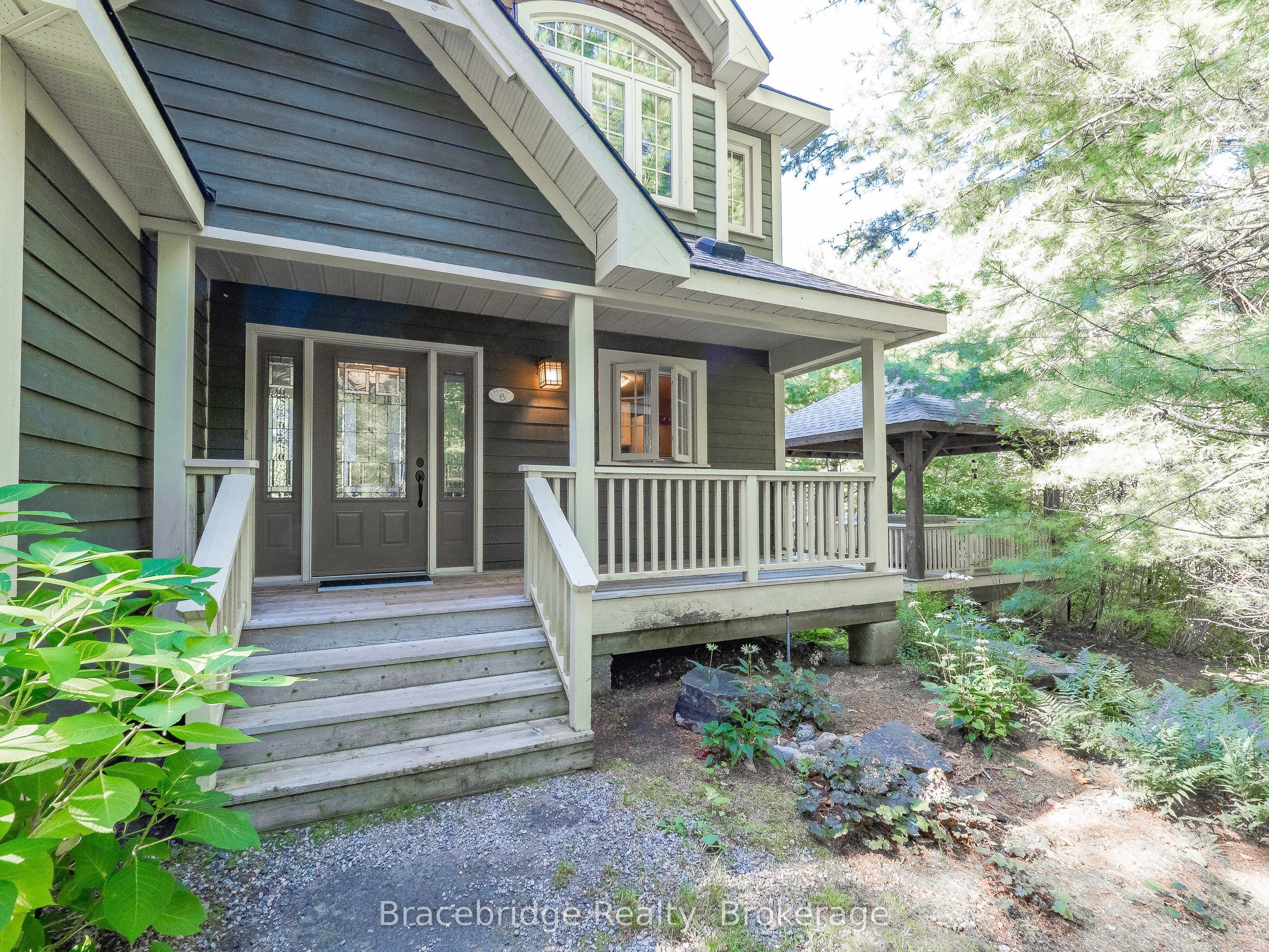 3876 Muskoka Rd Hwy 118 N/a W Sandfield 8 W4 Property Photo 2