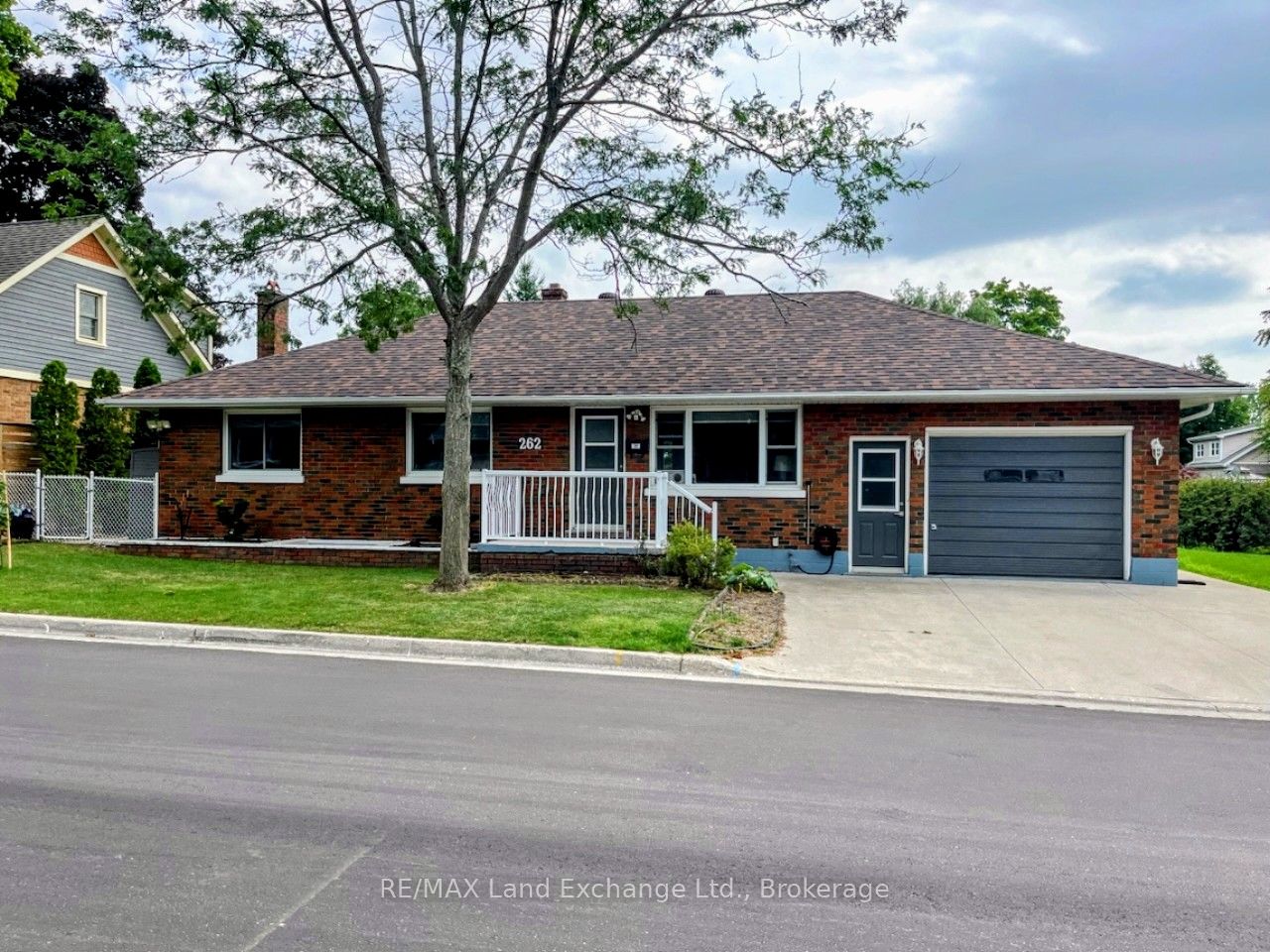 262 Gordon Street Property Photo