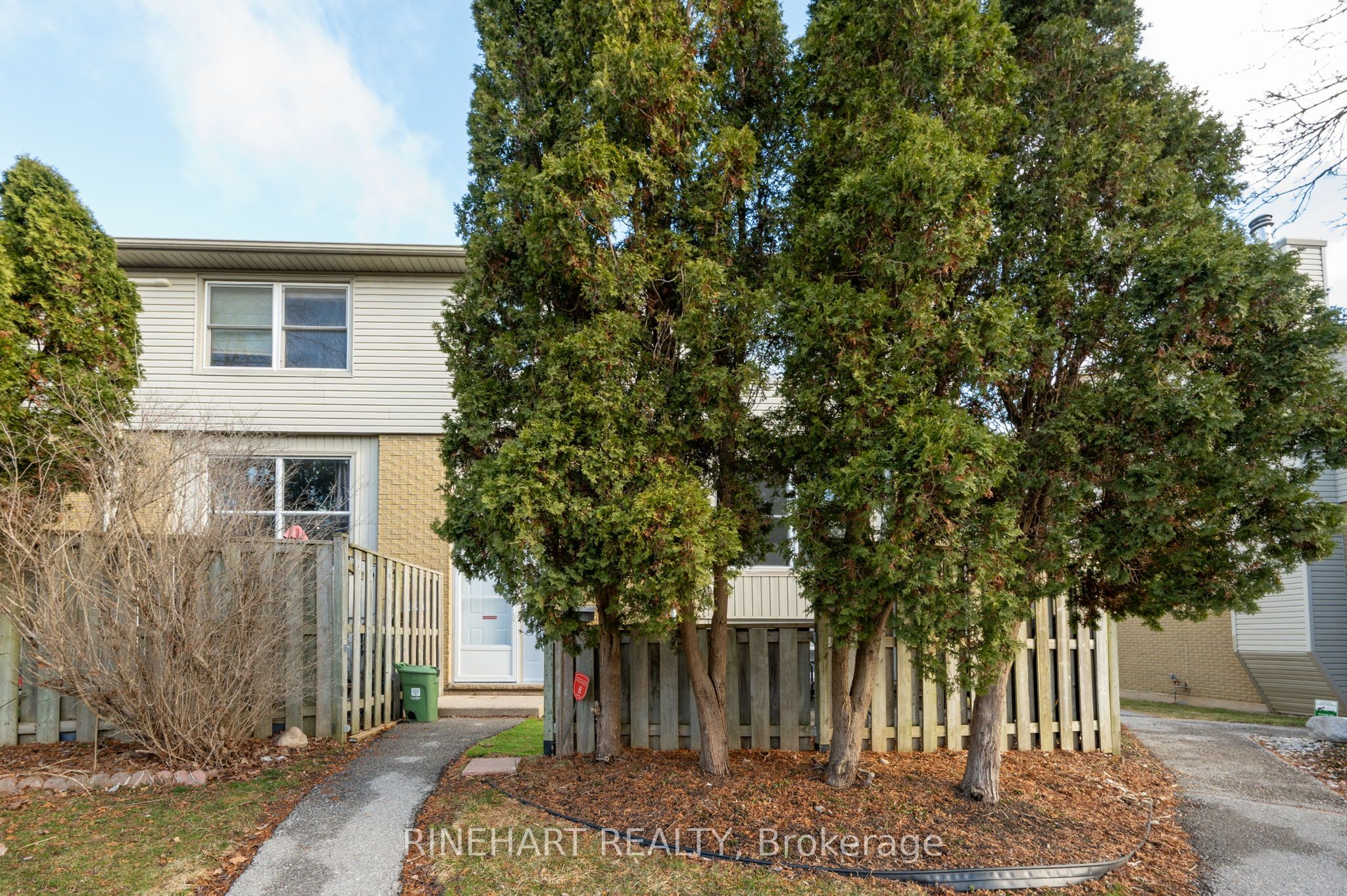 #12 - 760 Berkshire Drive Property Photo