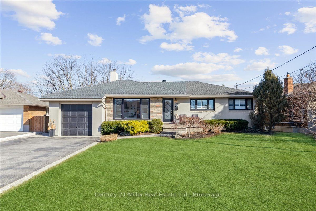 30 Grande Avenue Property Photo