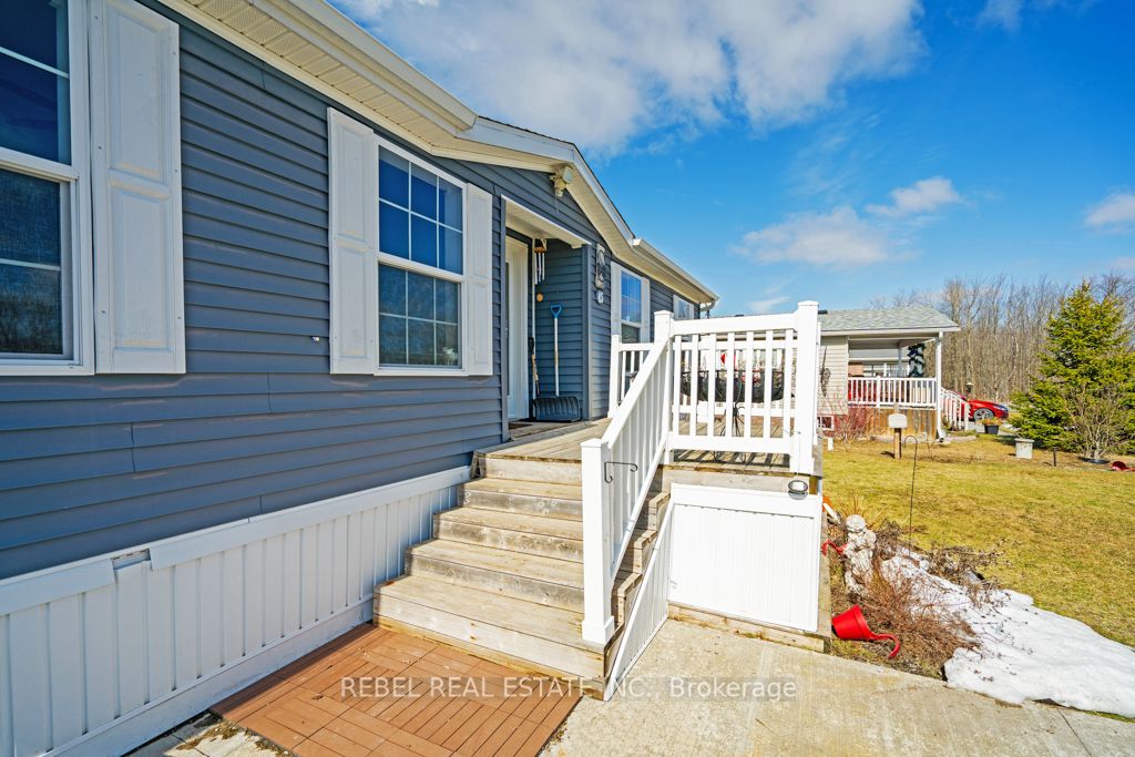 #45-152 Concession Road 11 N/a W Property Photo 2