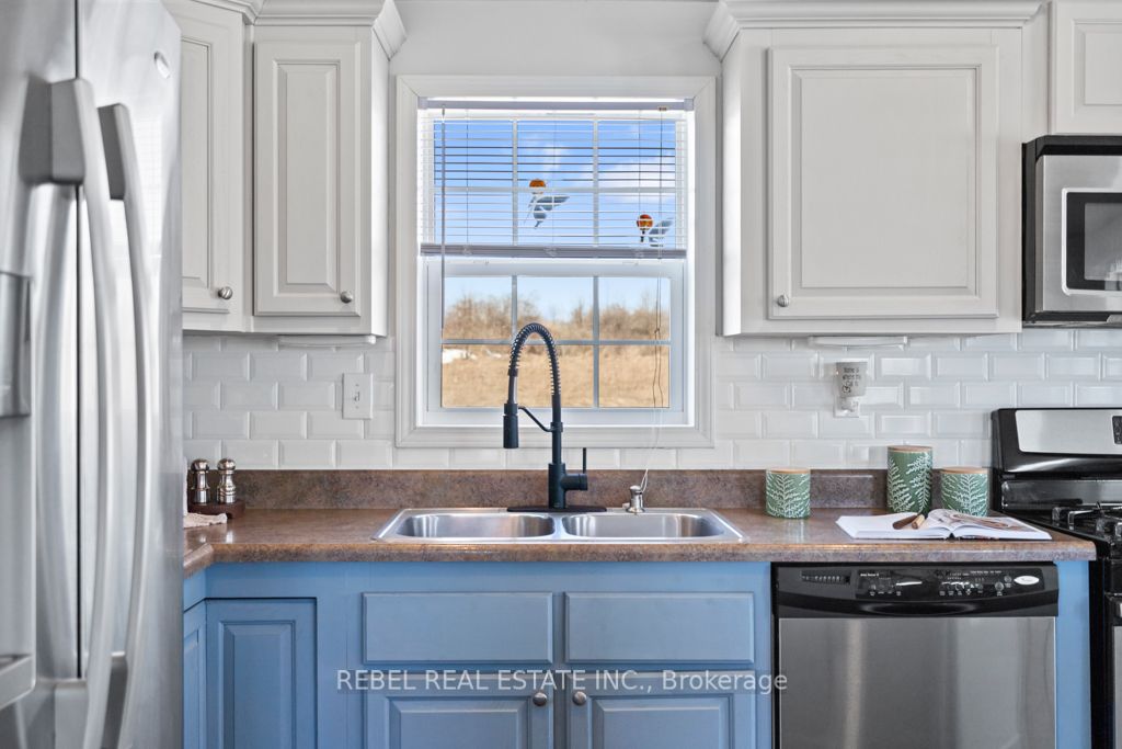 #45-152 Concession Road 11 N/a W Property Photo 15