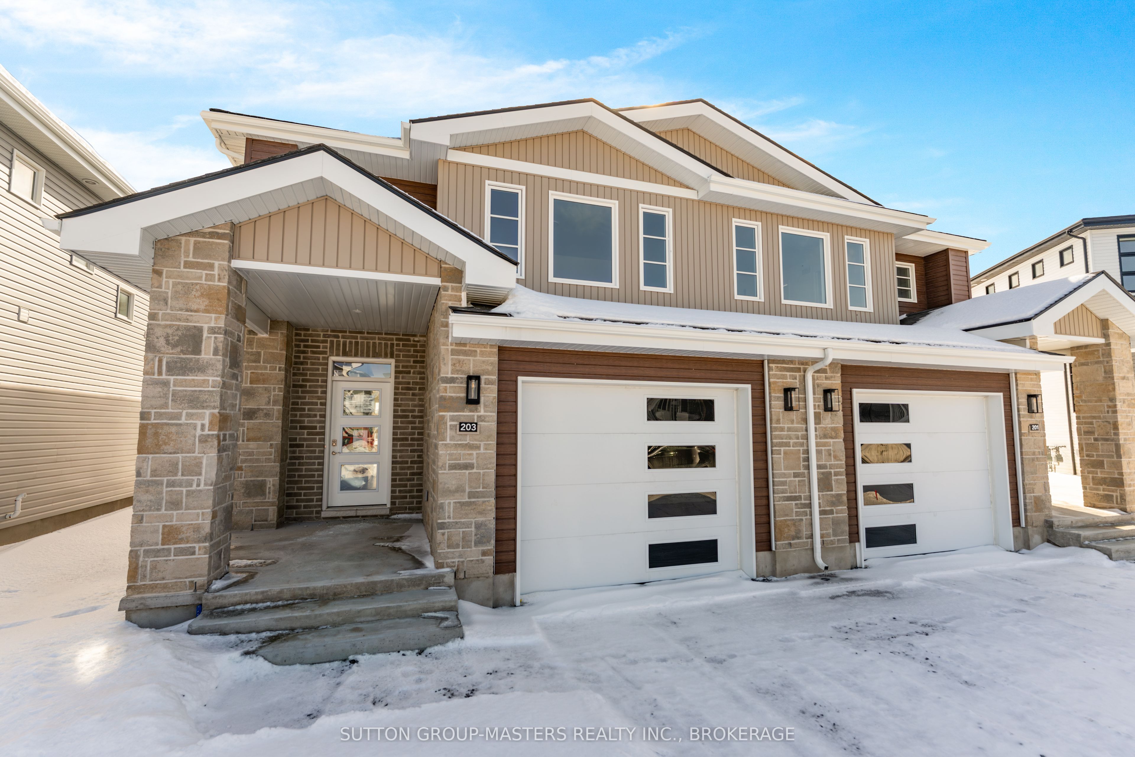 203 Superior Drive Property Photo