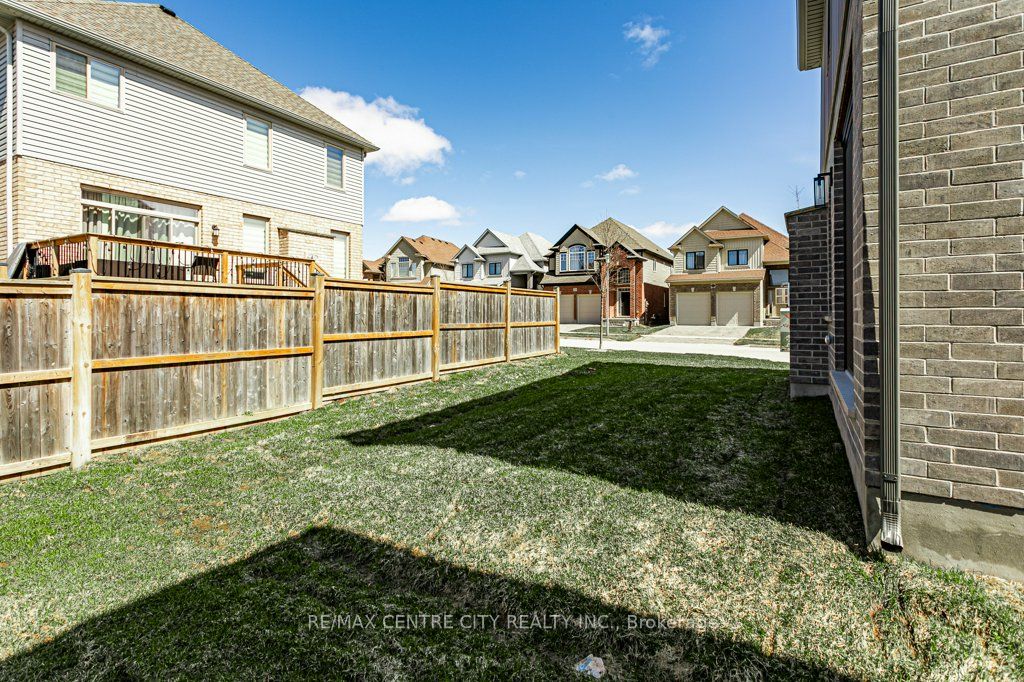 1200 Emma Chase Drive Property Photo 39