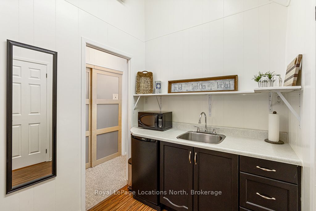72 Colborne St Property Photo 36