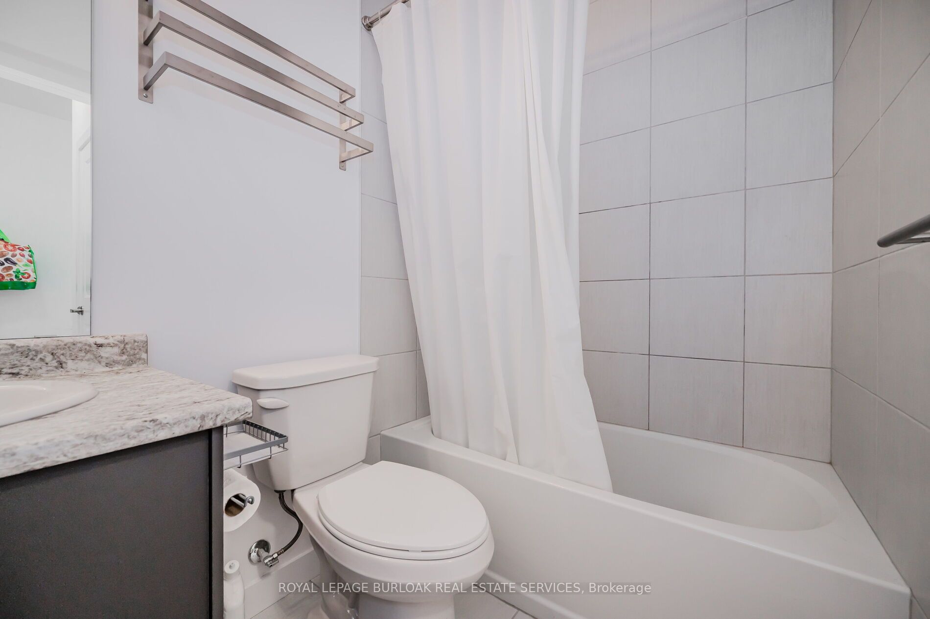 460 Dundas Street E 319 Property Photo 8