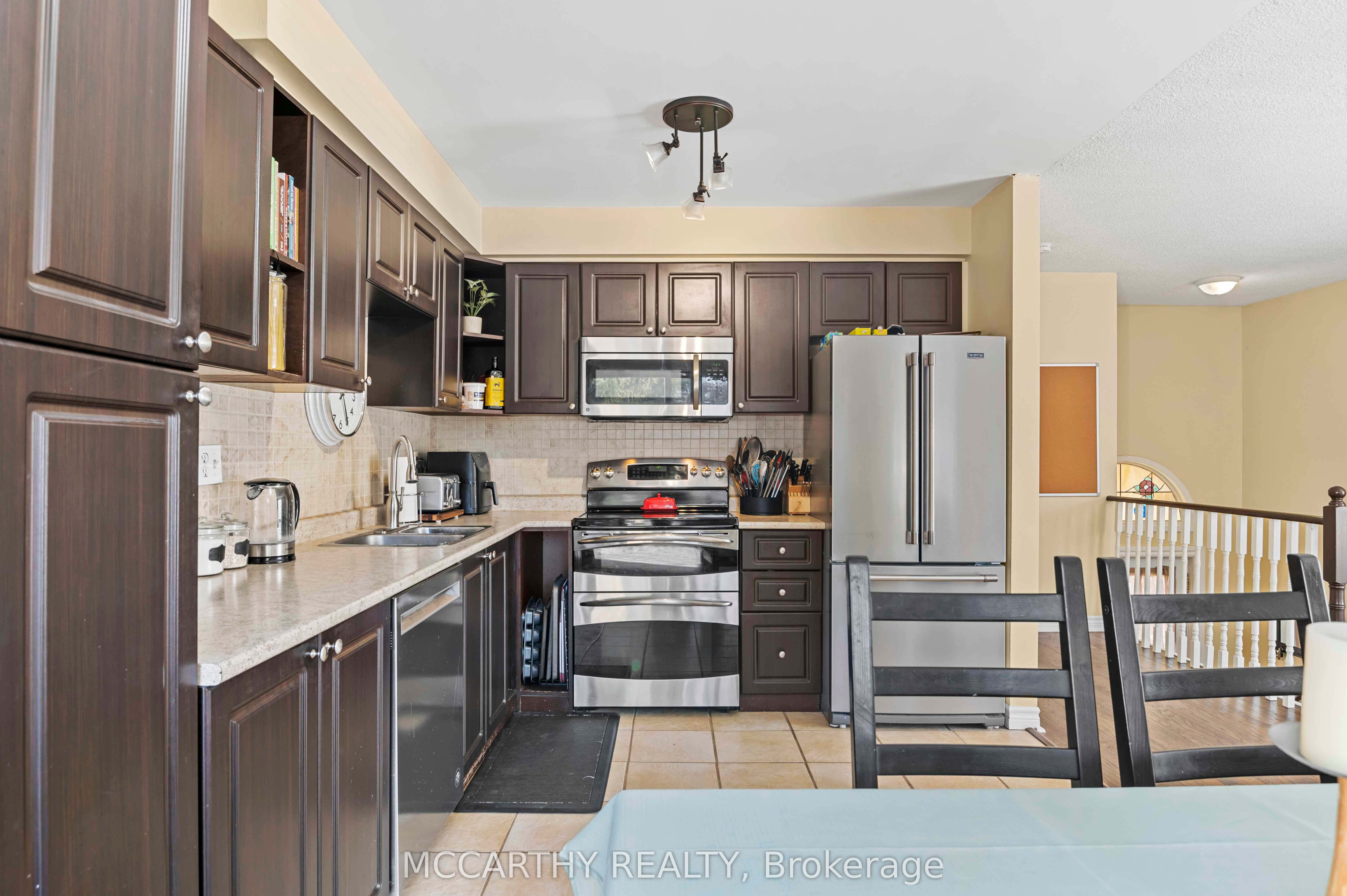300 Shelburne Place Property Photo 17