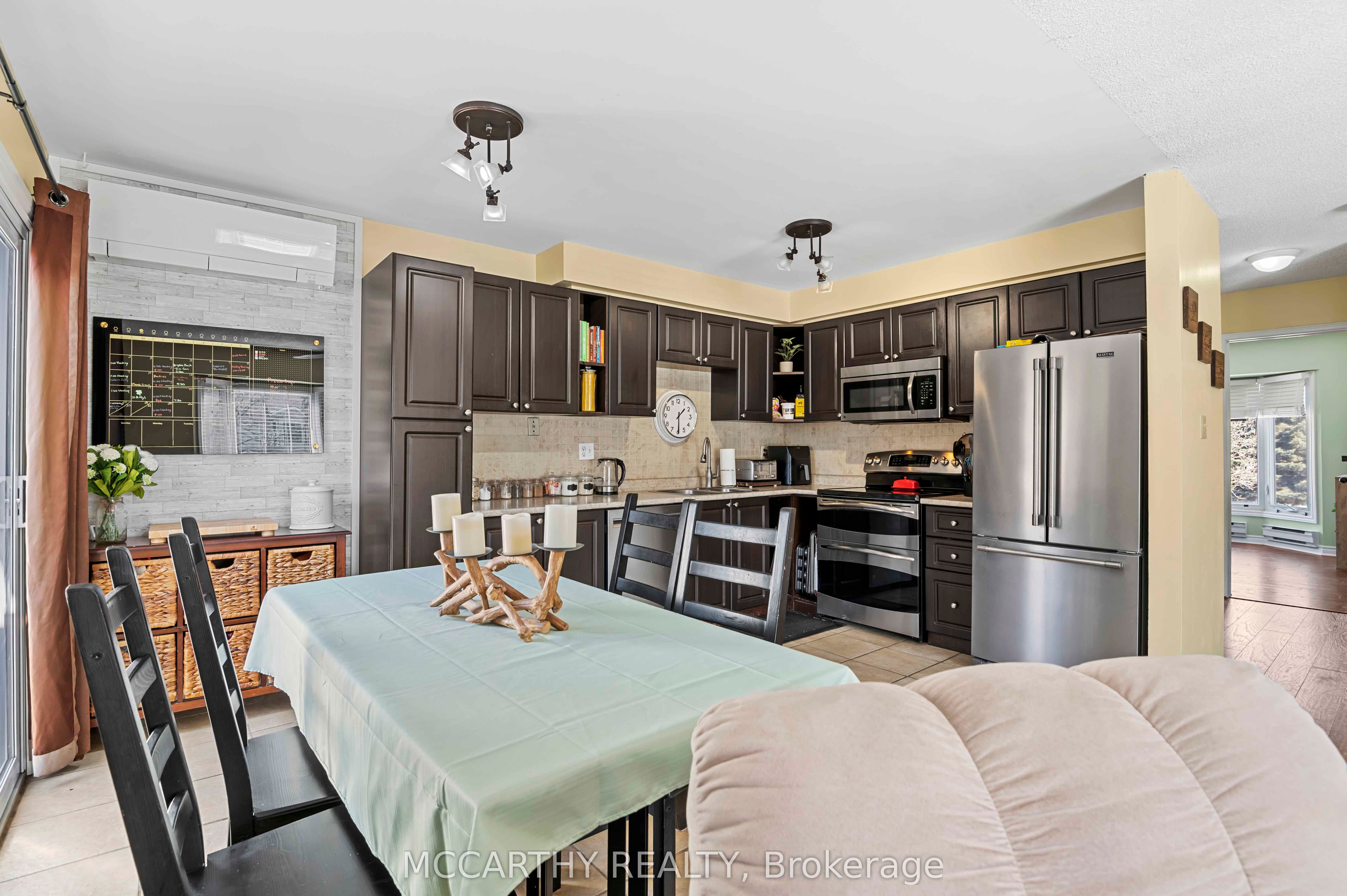 300 Shelburne Place Property Photo 18