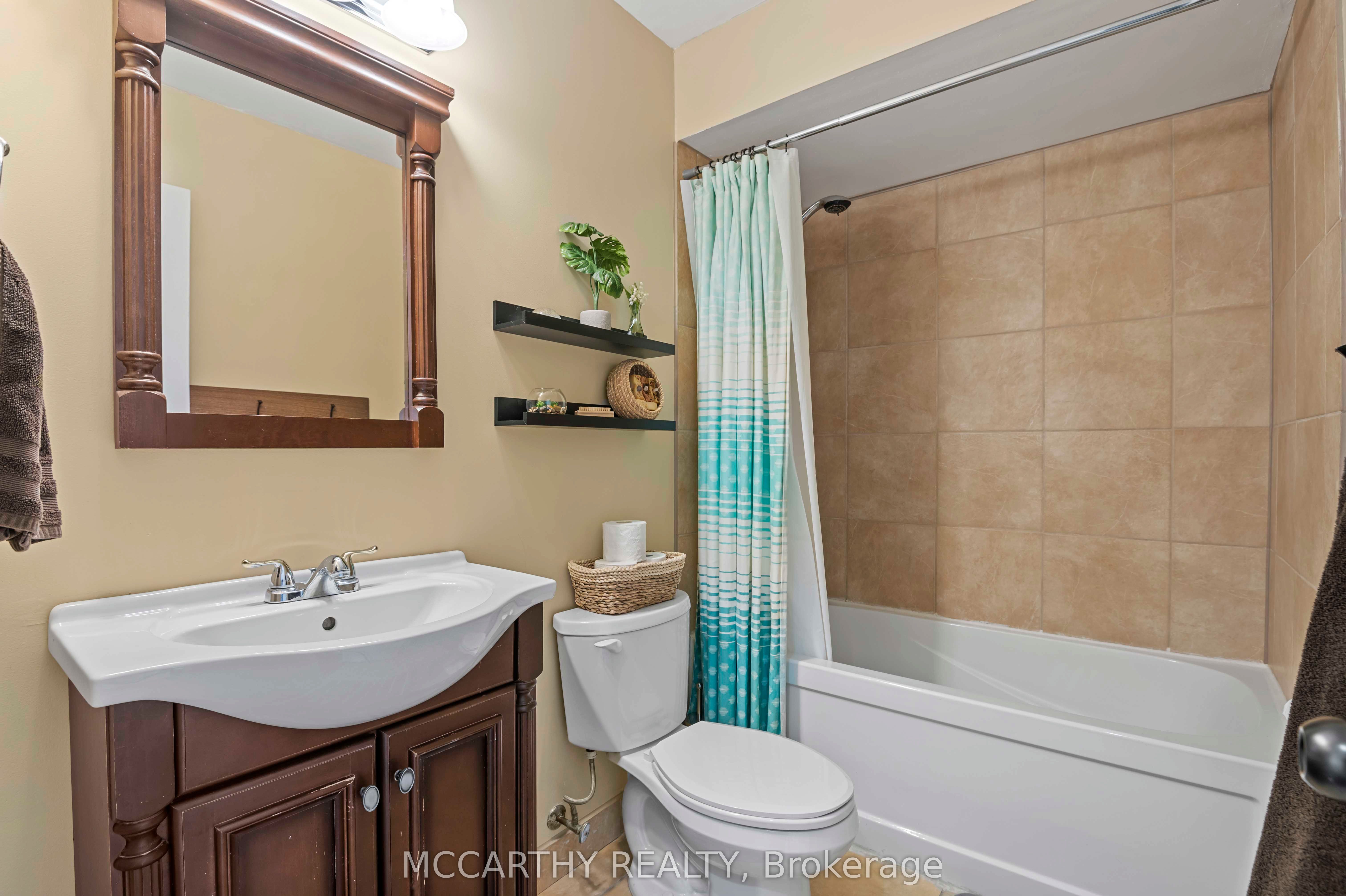 300 Shelburne Place Property Photo 23