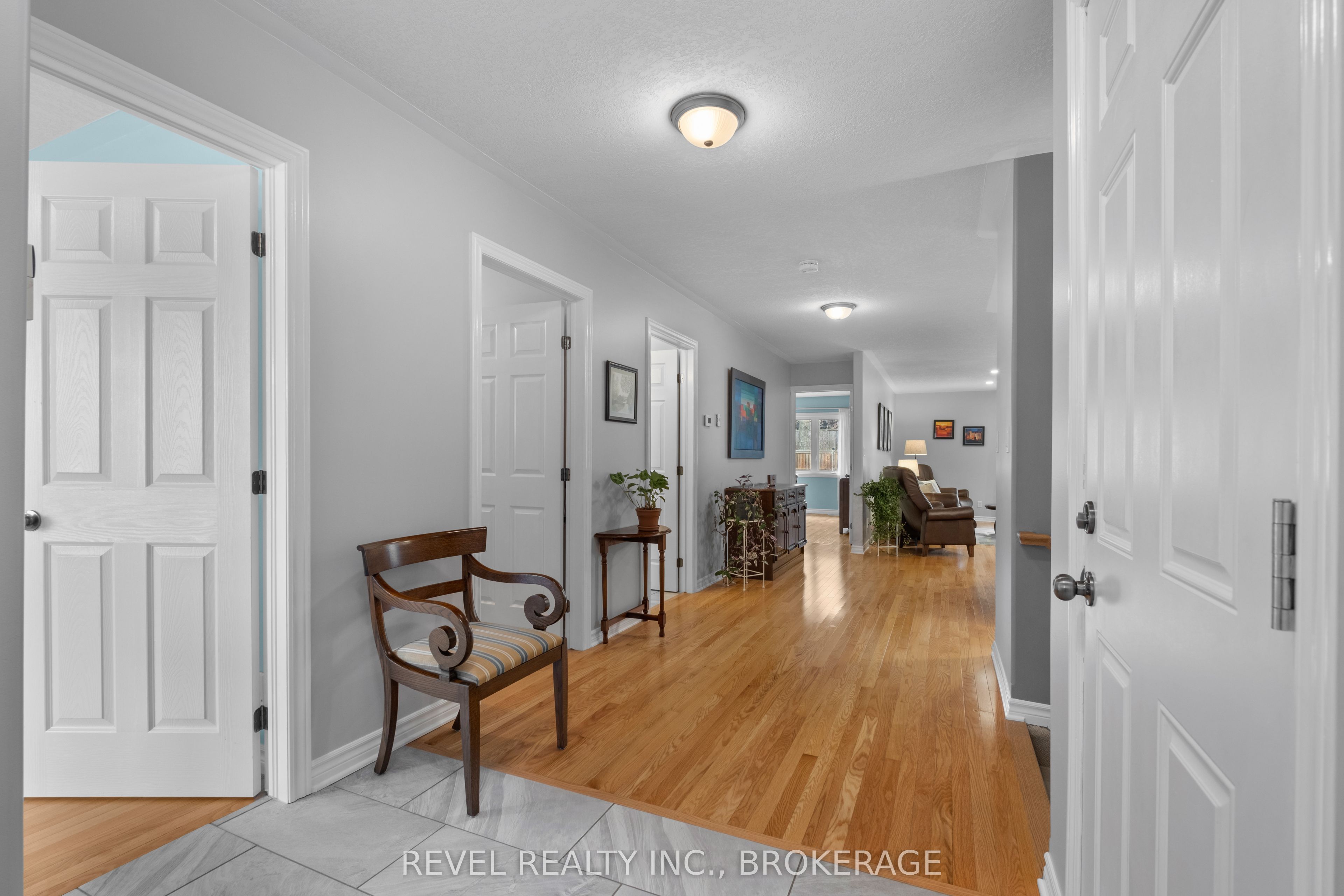 133 Islandview Drive Property Photo 3