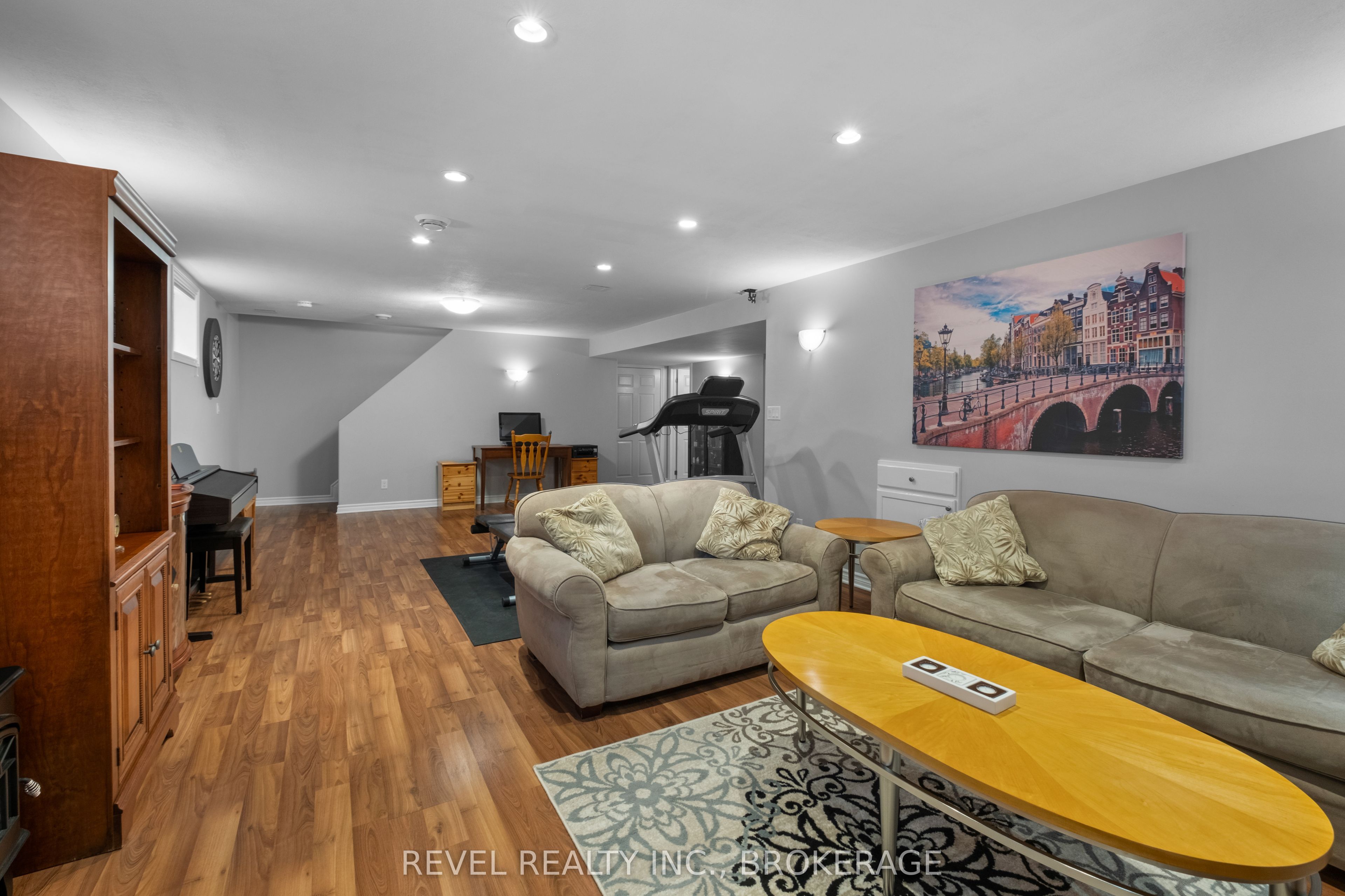 133 Islandview Drive Property Photo 23