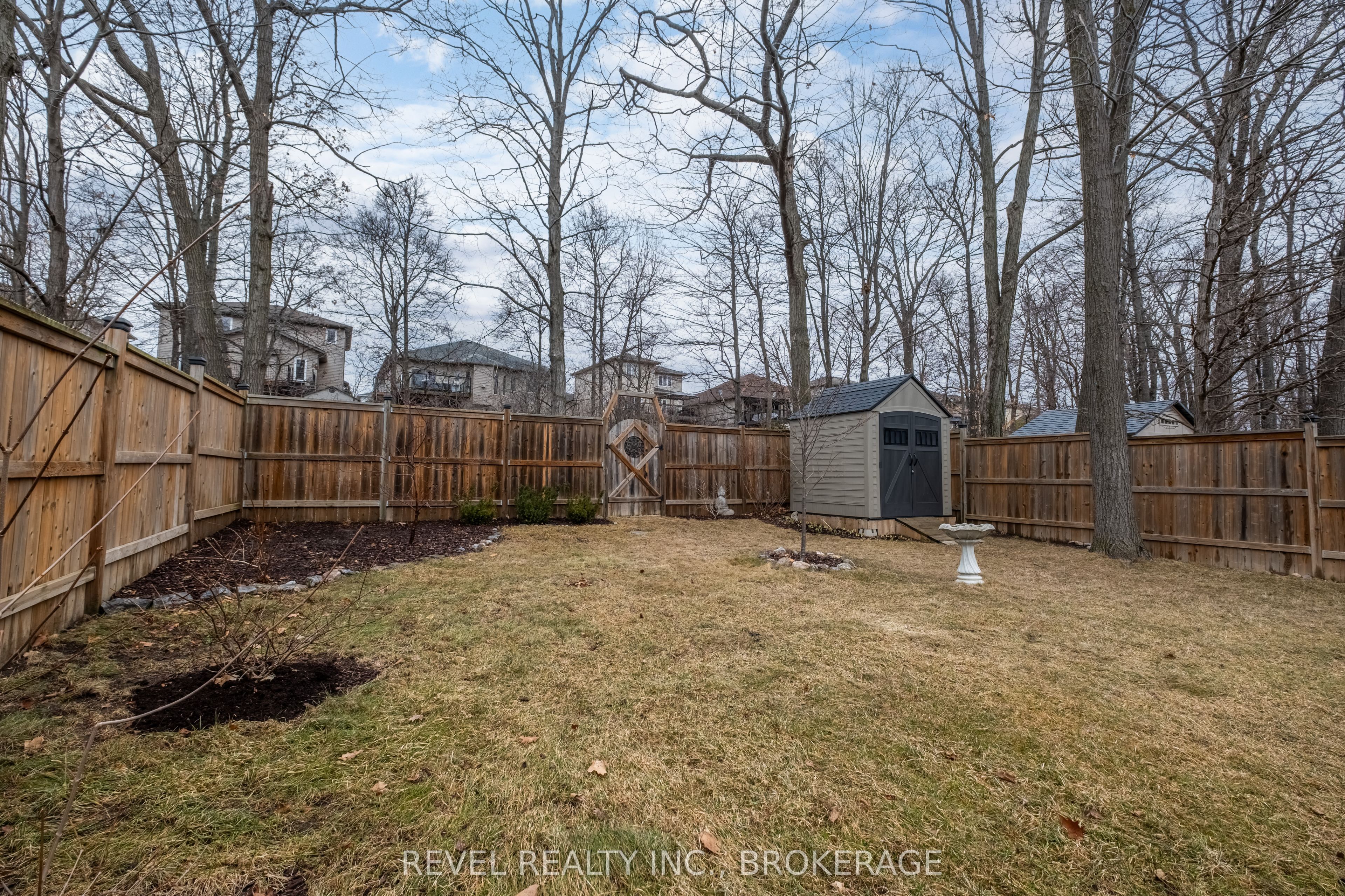 133 Islandview Drive Property Photo 31