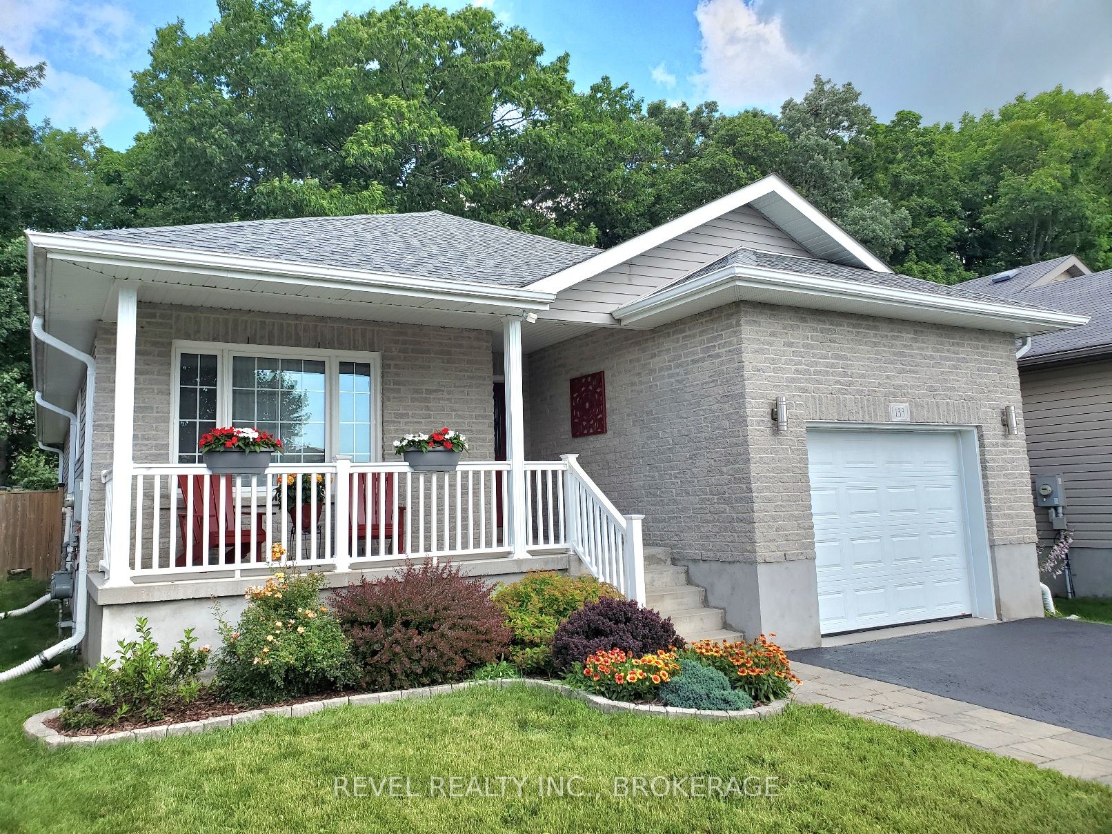 133 Islandview Drive Property Photo 35