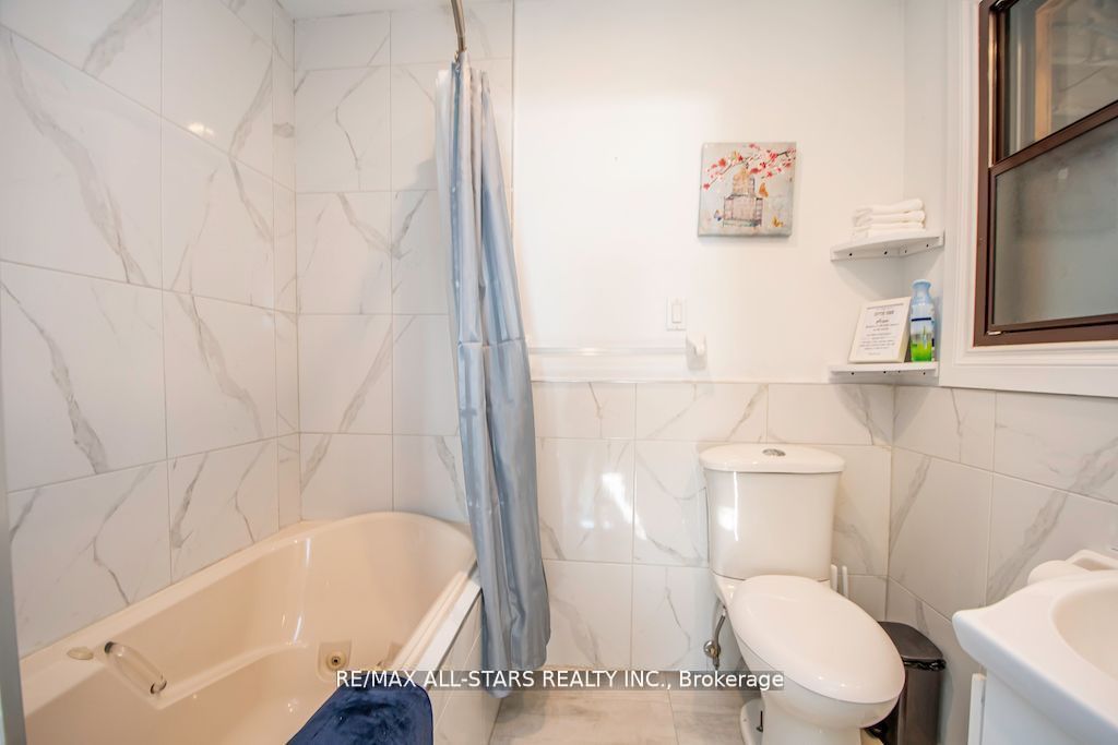 122 Fenelon Drive Property Photo 23