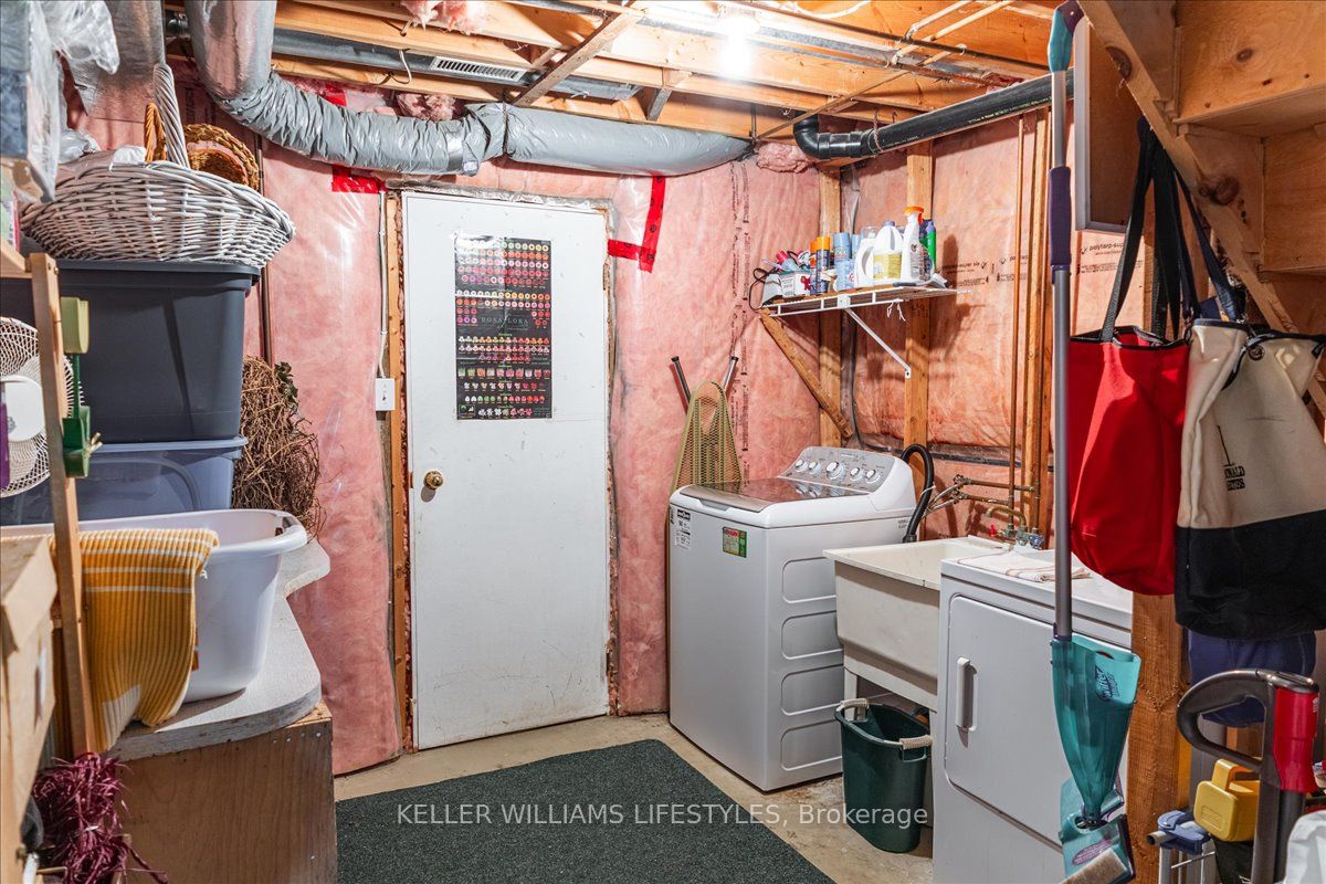 1478 Adelaide Street N 29 Property Photo 44
