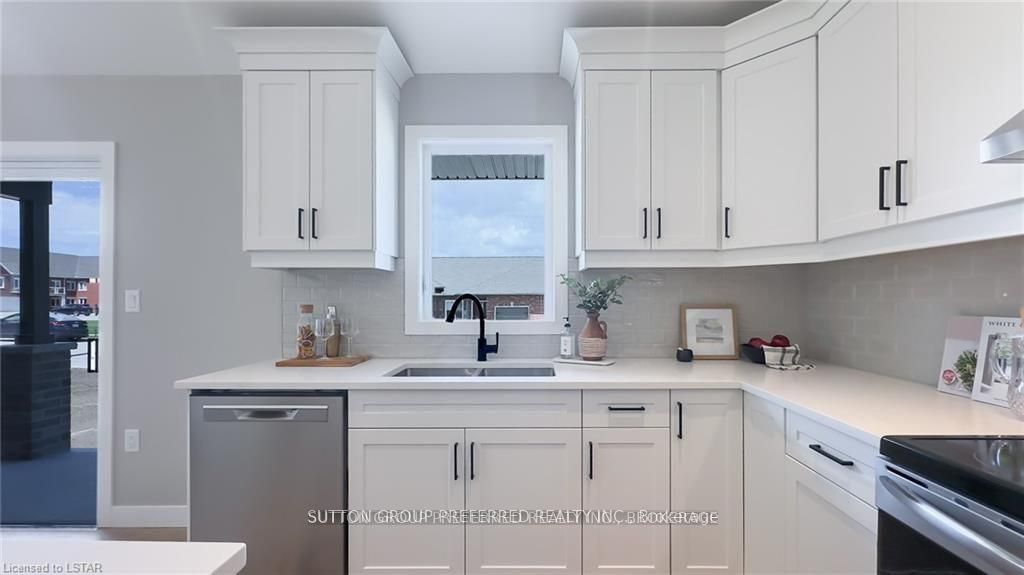 230 Beech Street Property Photo 8