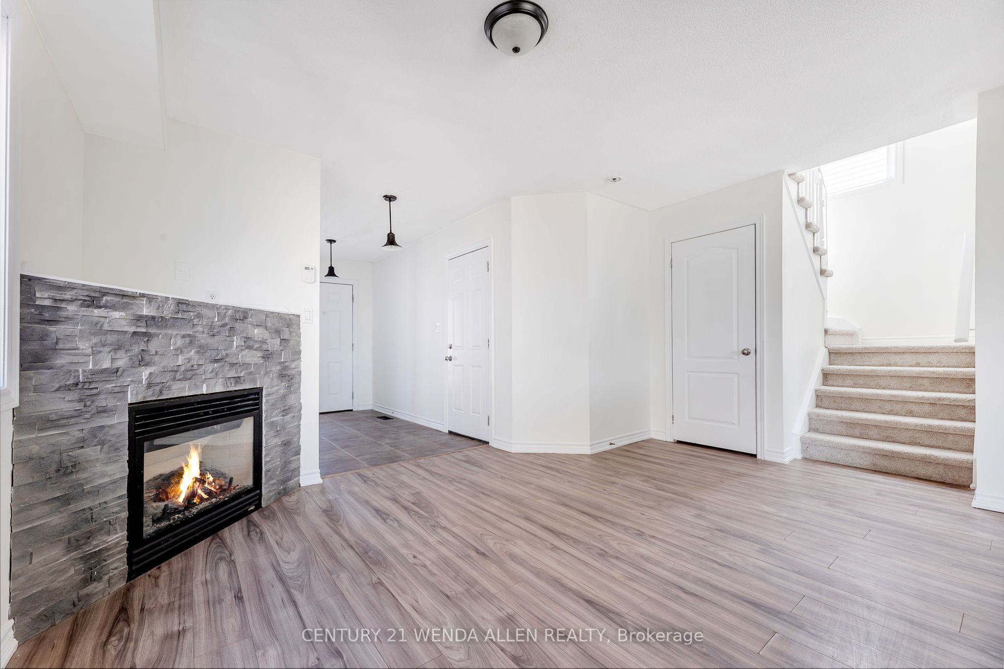 33 Gunsolus Road Property Photo 5