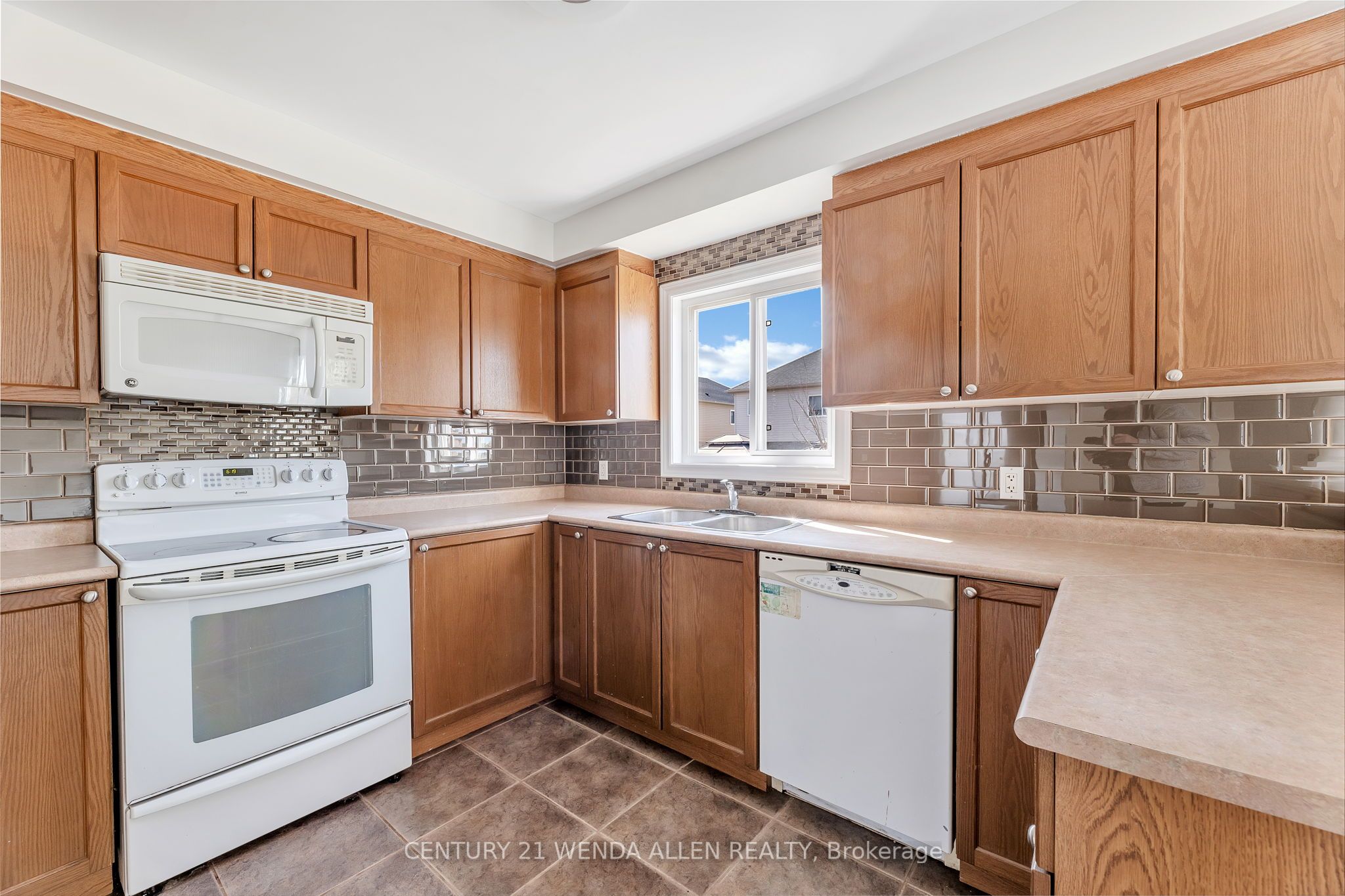 33 Gunsolus Road Property Photo 12