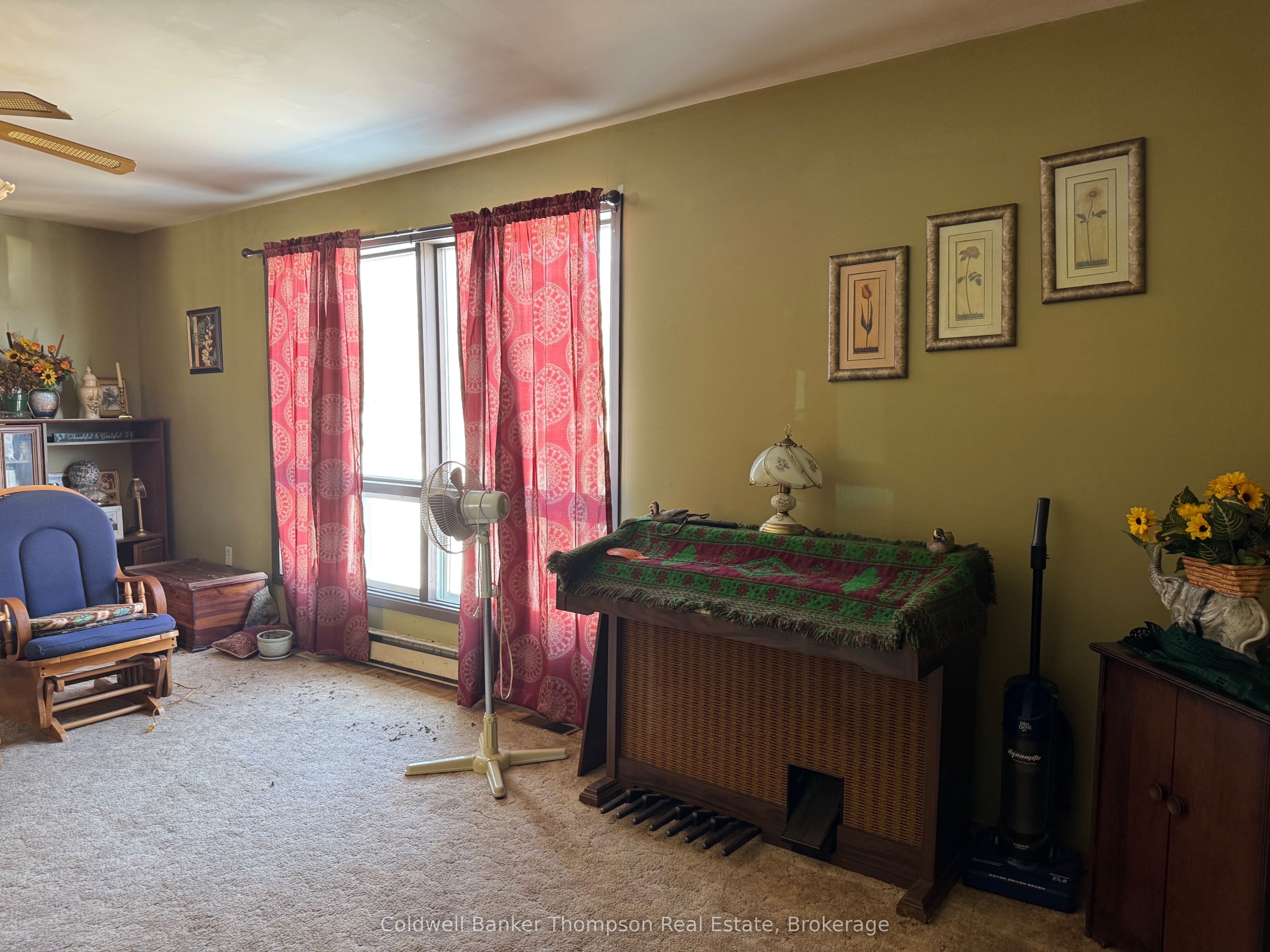 4689 518 West Highway Property Photo 7