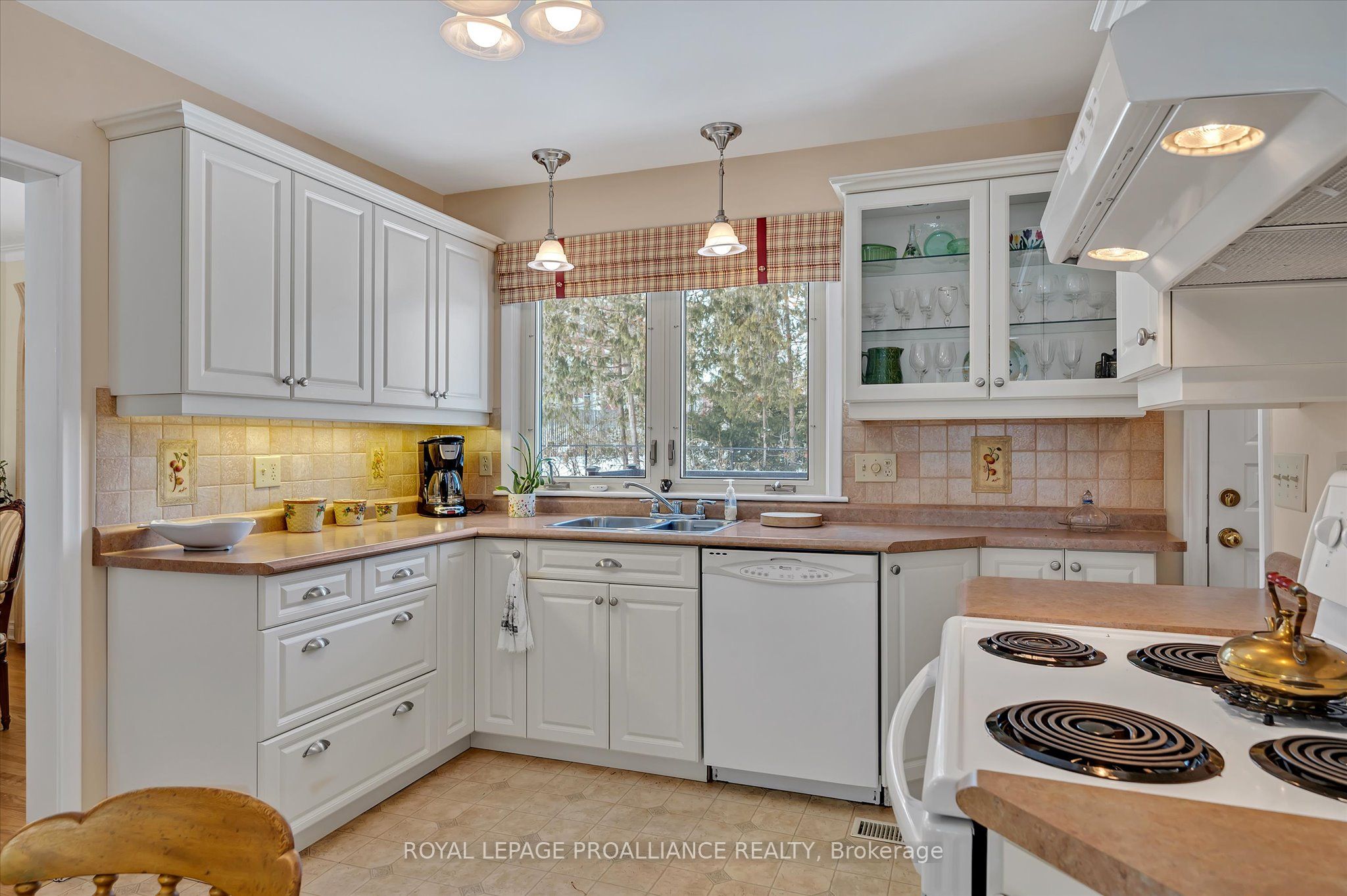 114 O'carroll Avenue Property Photo 22