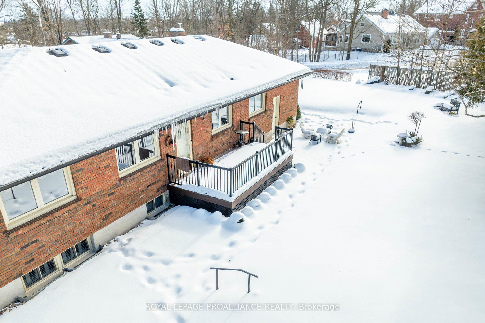 114 O'carroll Avenue Property Photo 30