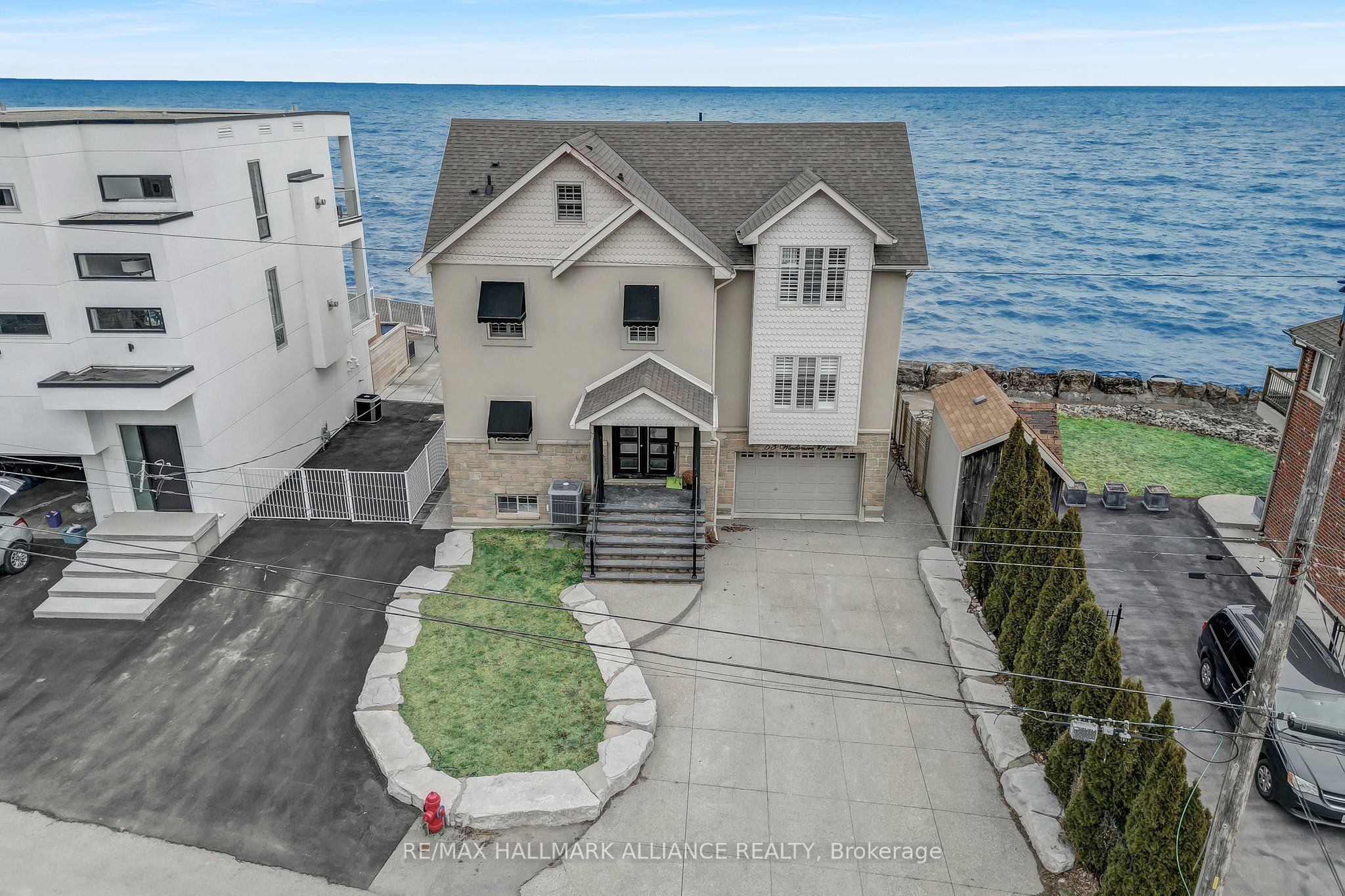 53 Windemere Rd Property Photo