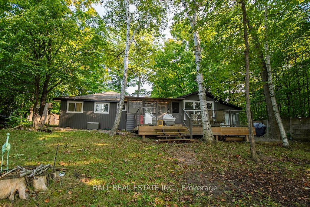 7 Darvell Ln Property Photo