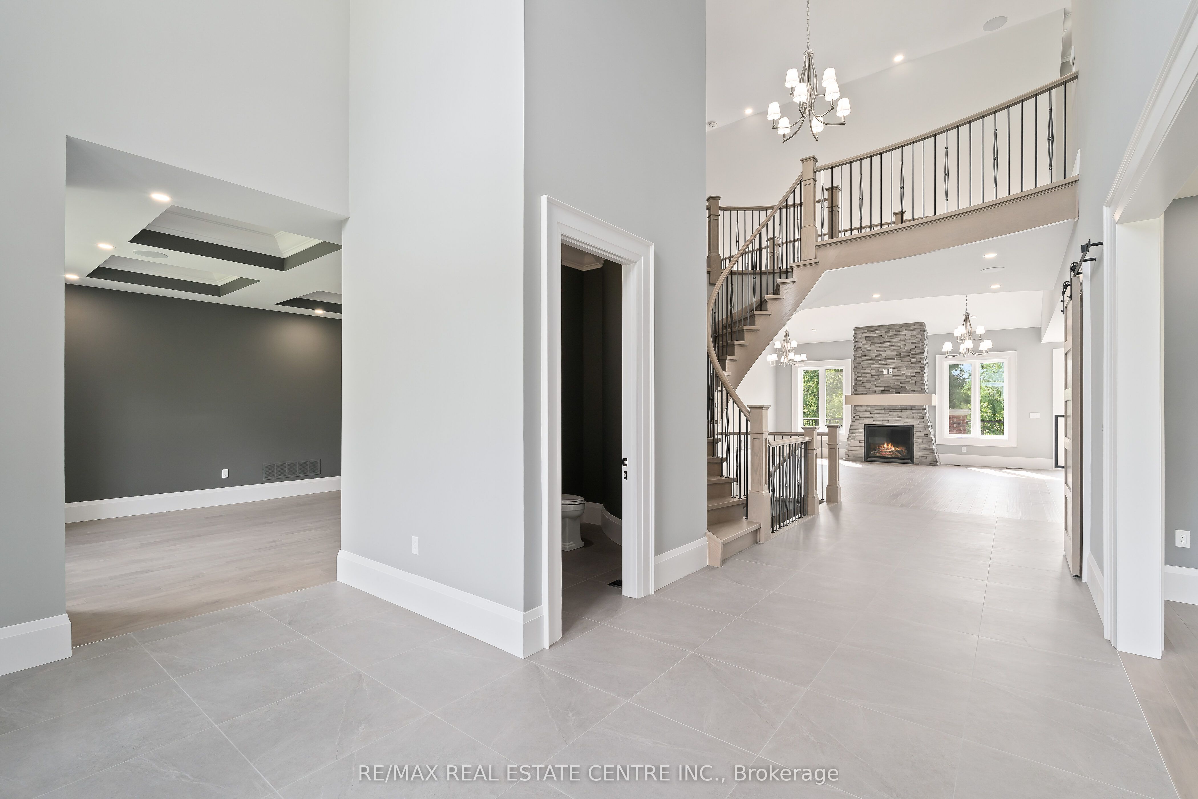 101 Perryman Court Property Photo 8