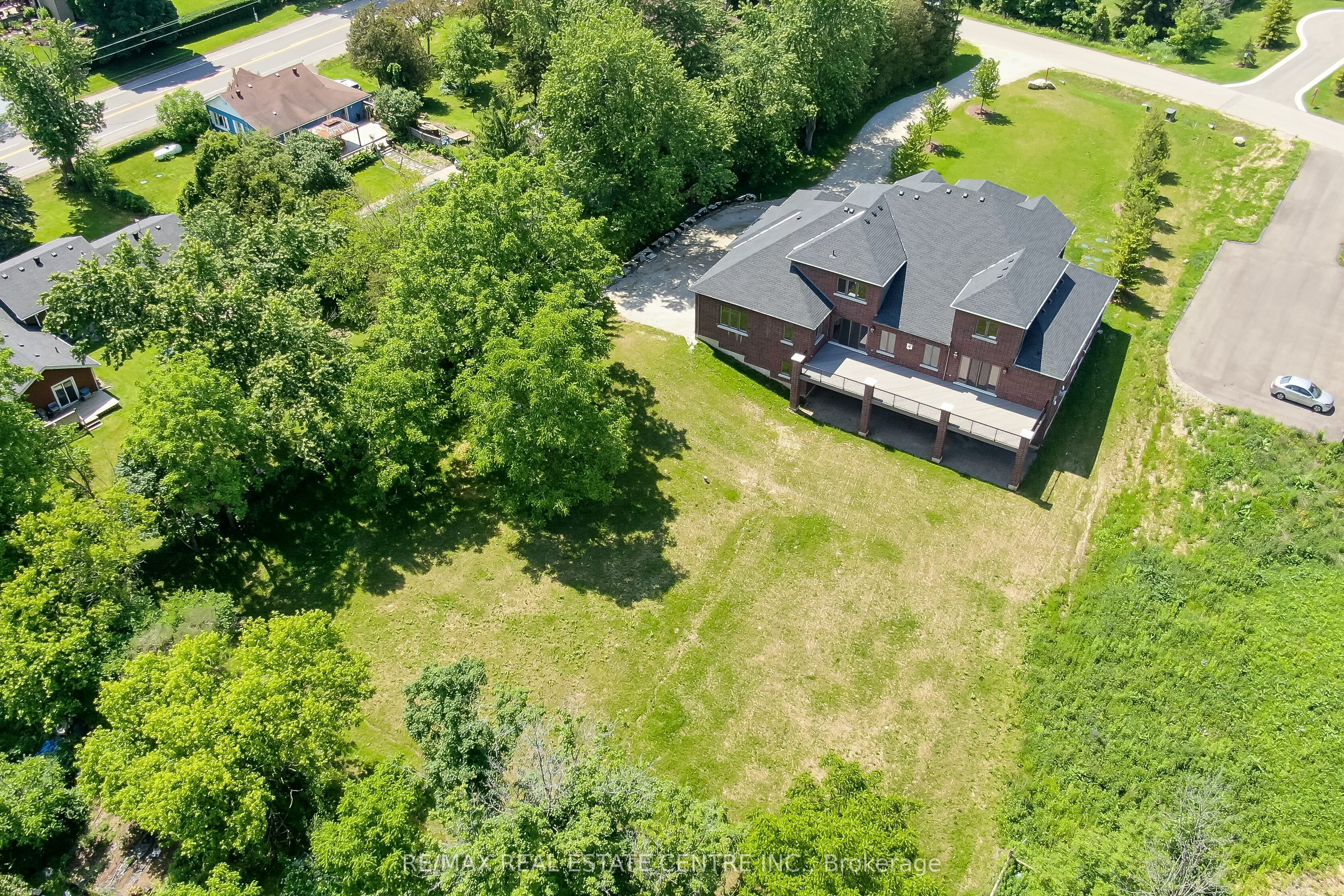 101 Perryman Court Property Photo 47