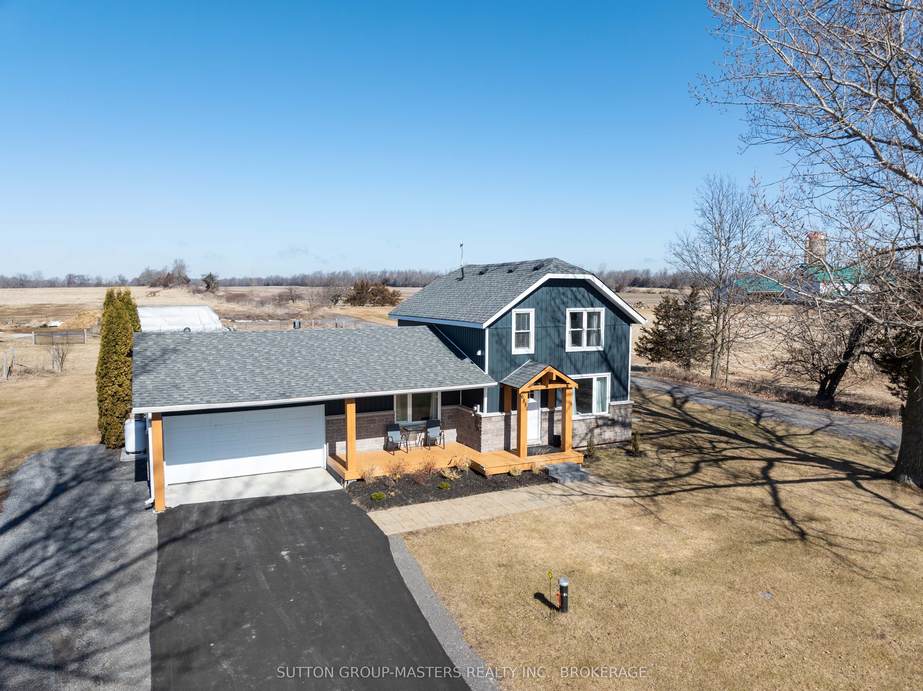 6881 Highway 33 - Loyalist Parkway Property Photo