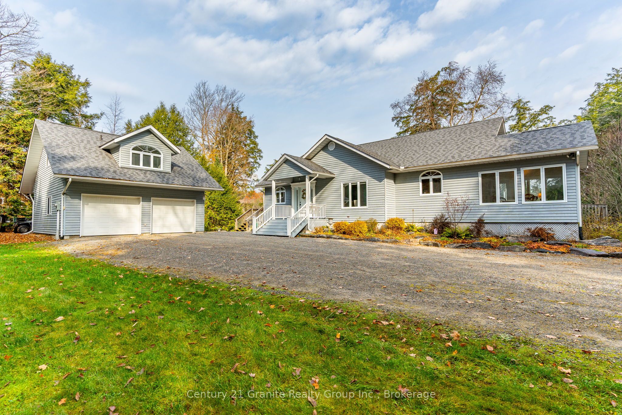3526 West Shore Road Property Photo
