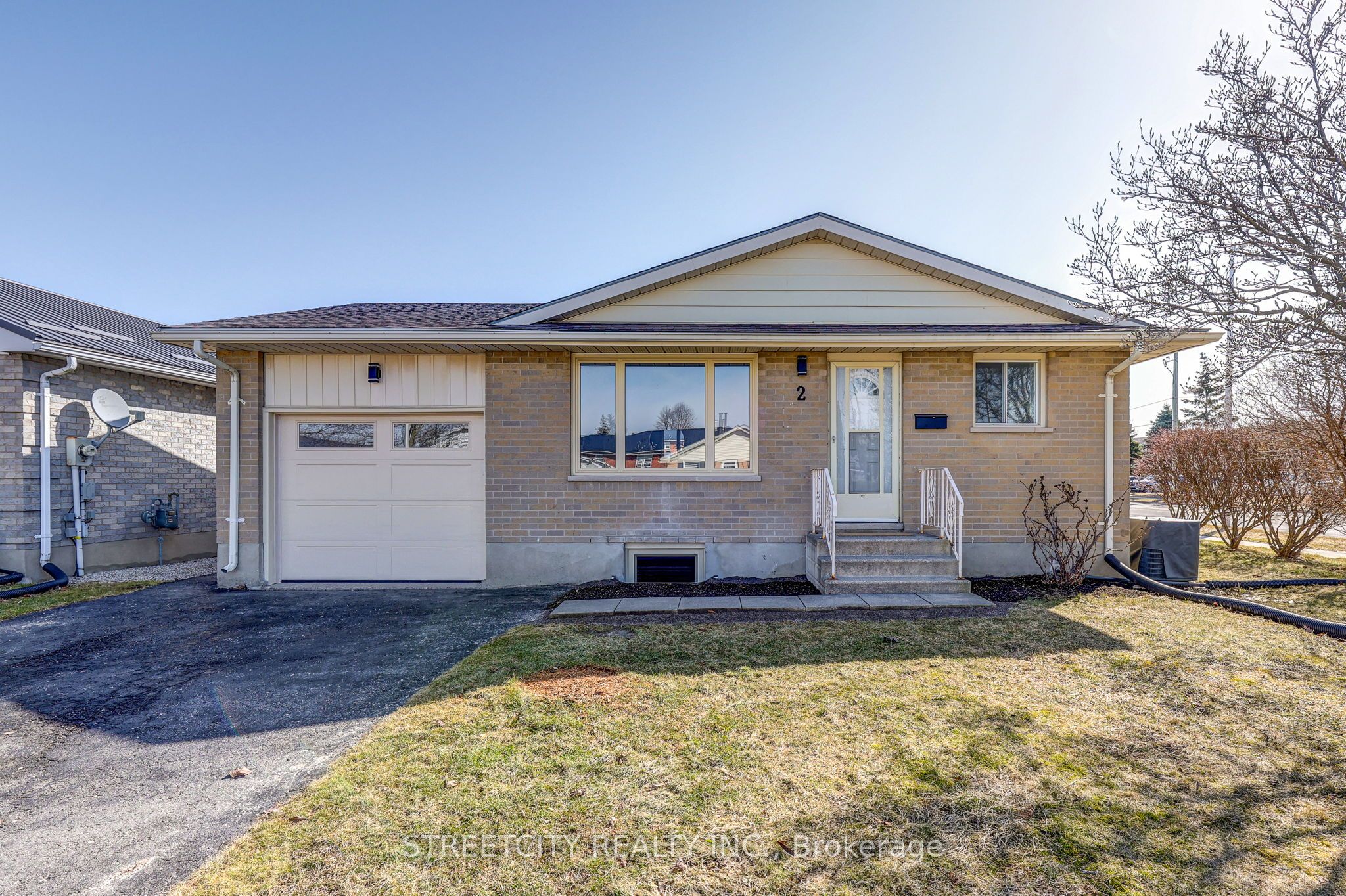 2 Ripley Lane Property Photo