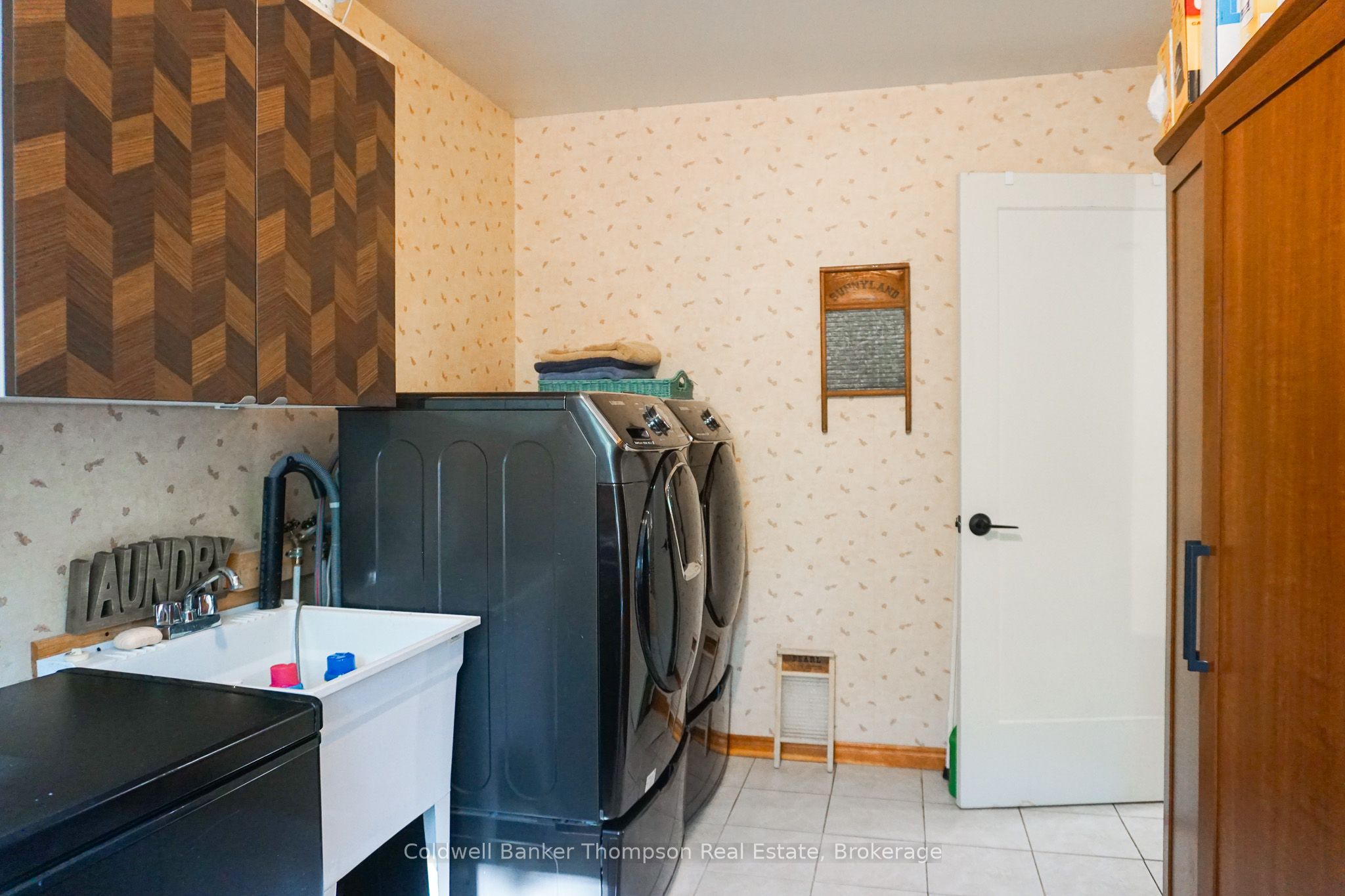 15 Municipal Road Property Photo 28