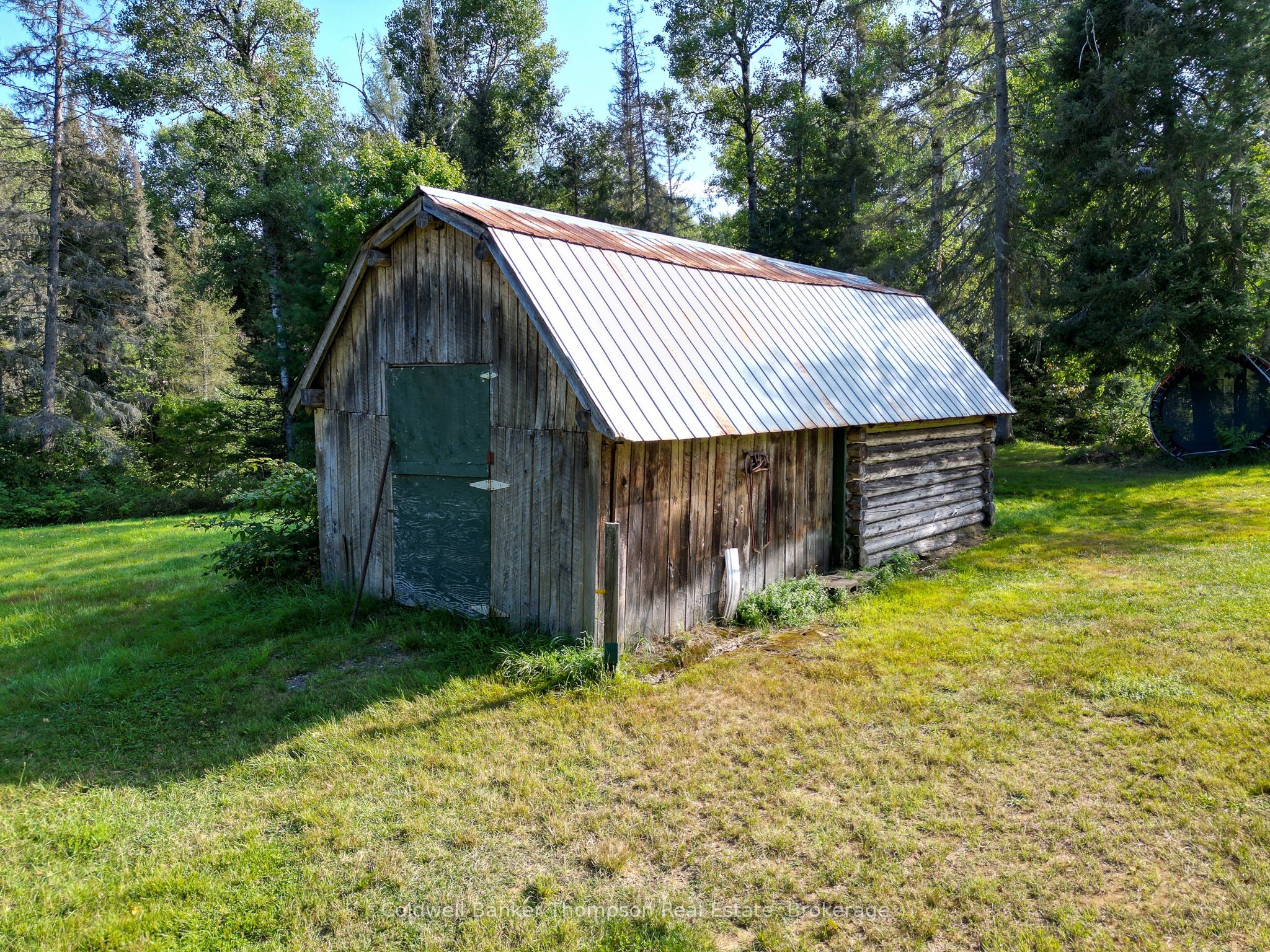 15 Municipal Road Property Photo 48