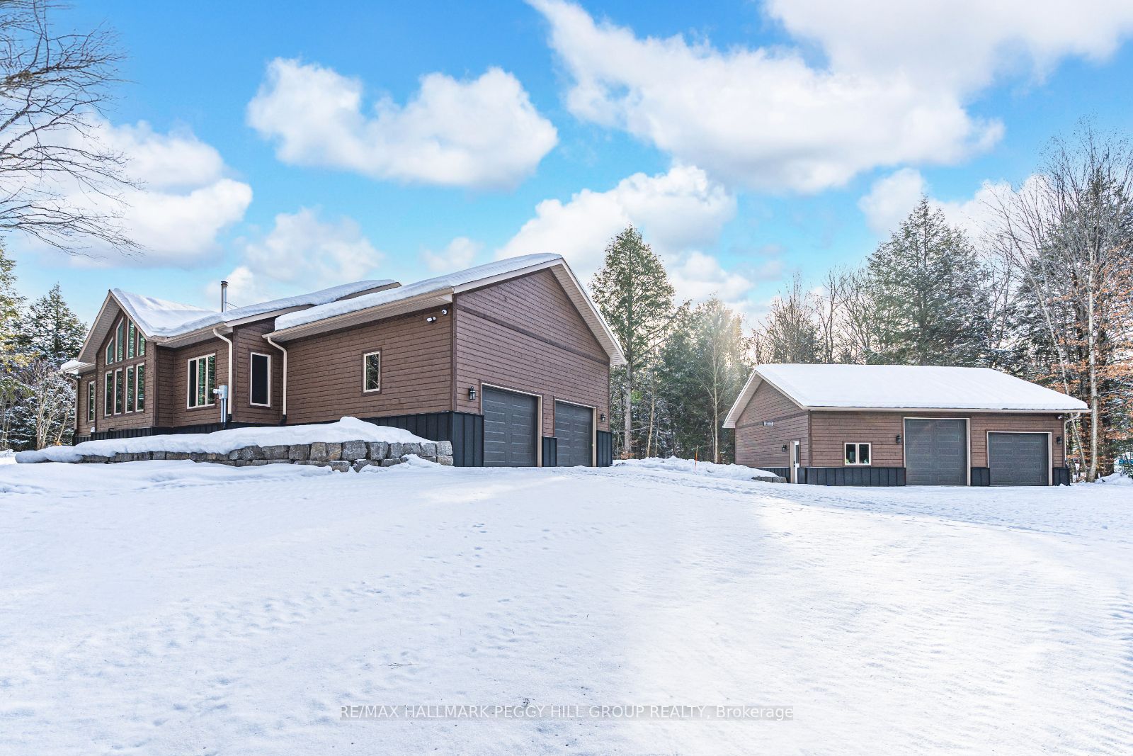 Rosseau Real Estate Listings Main Image