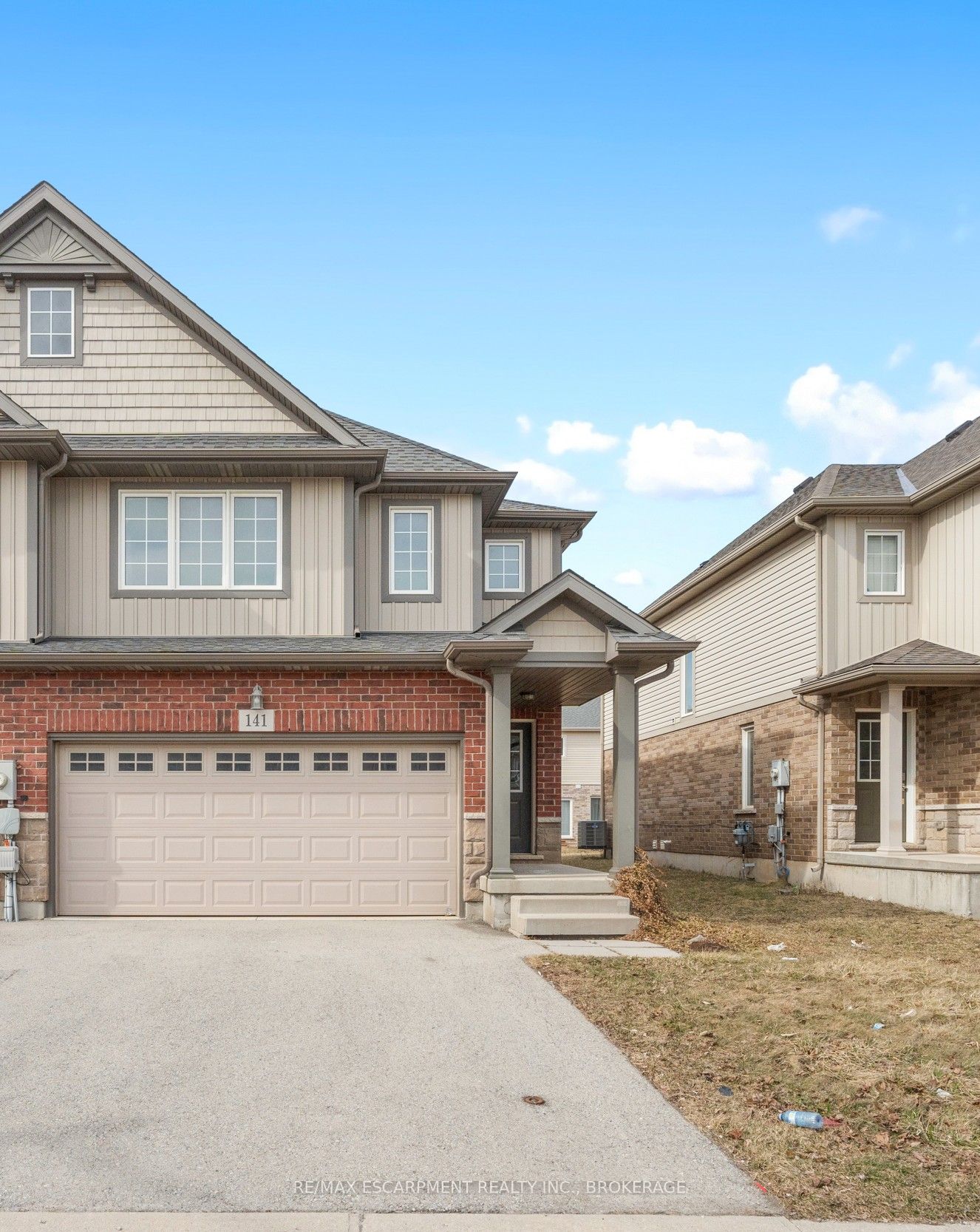 141 Winterberry Boulevard Property Photo