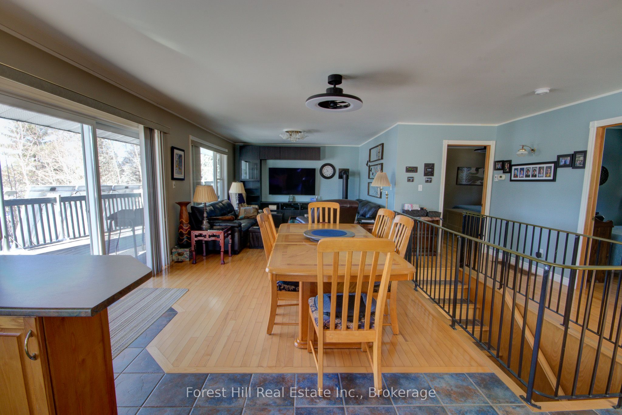 1933 Bushy Bay Road Property Photo 16