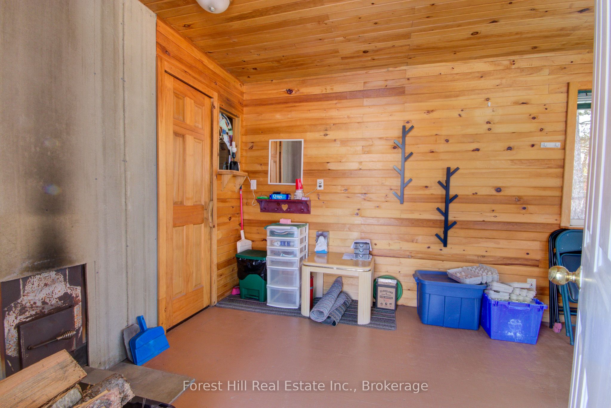 1933 Bushy Bay Road Property Photo 31