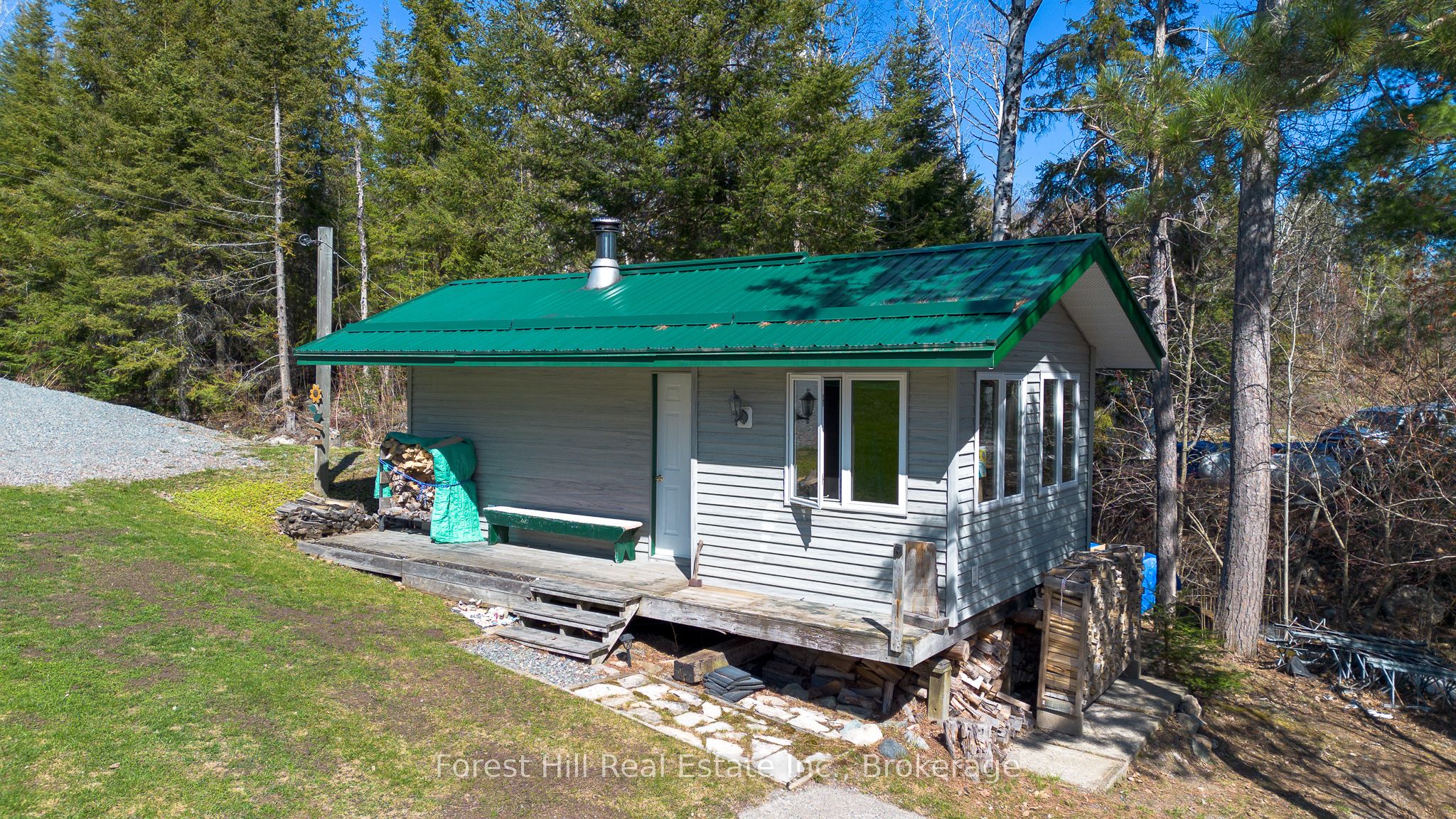 1933 Bushy Bay Road Property Photo 41