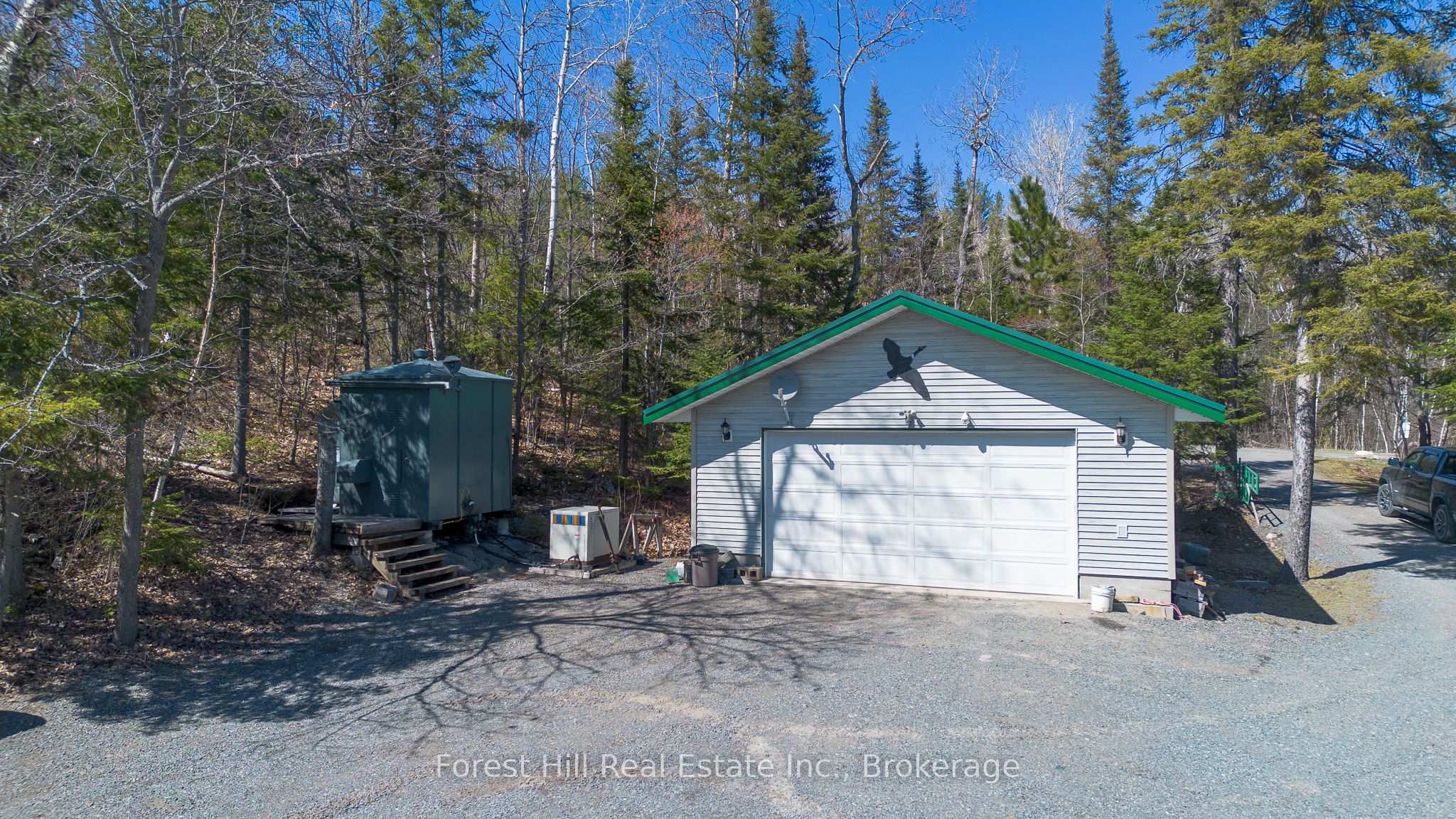 1933 Bushy Bay Road Property Photo 43